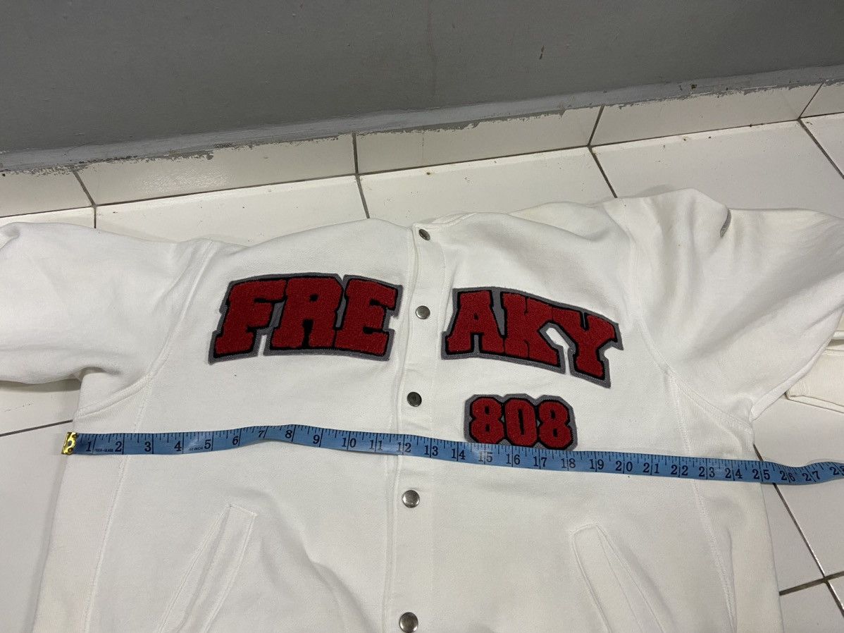 Other FREAKY MASSIVE 808 WHITE VARSITY Size US L / EU 52-54 / 3 - 17 Thumbnail