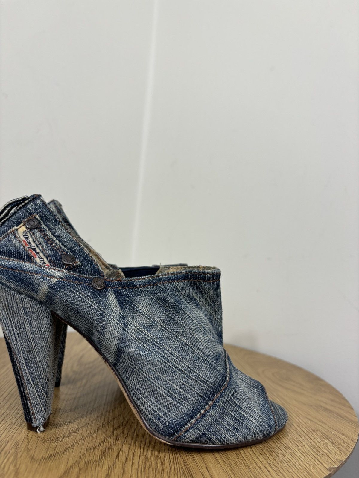 Diesel Vintage Diesel Y2K Denim Division Peep Toe Mules Heel Shoes Size US 7 / IT 37 - 10 Thumbnail