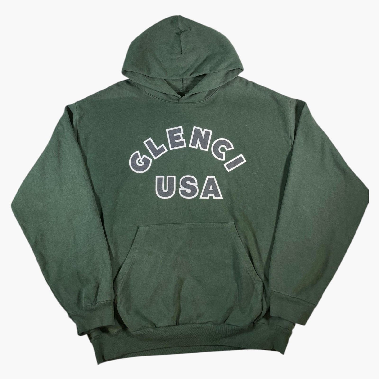 Streetwear × The GV Gallery × Vintage GV Gallery Glenci Tour