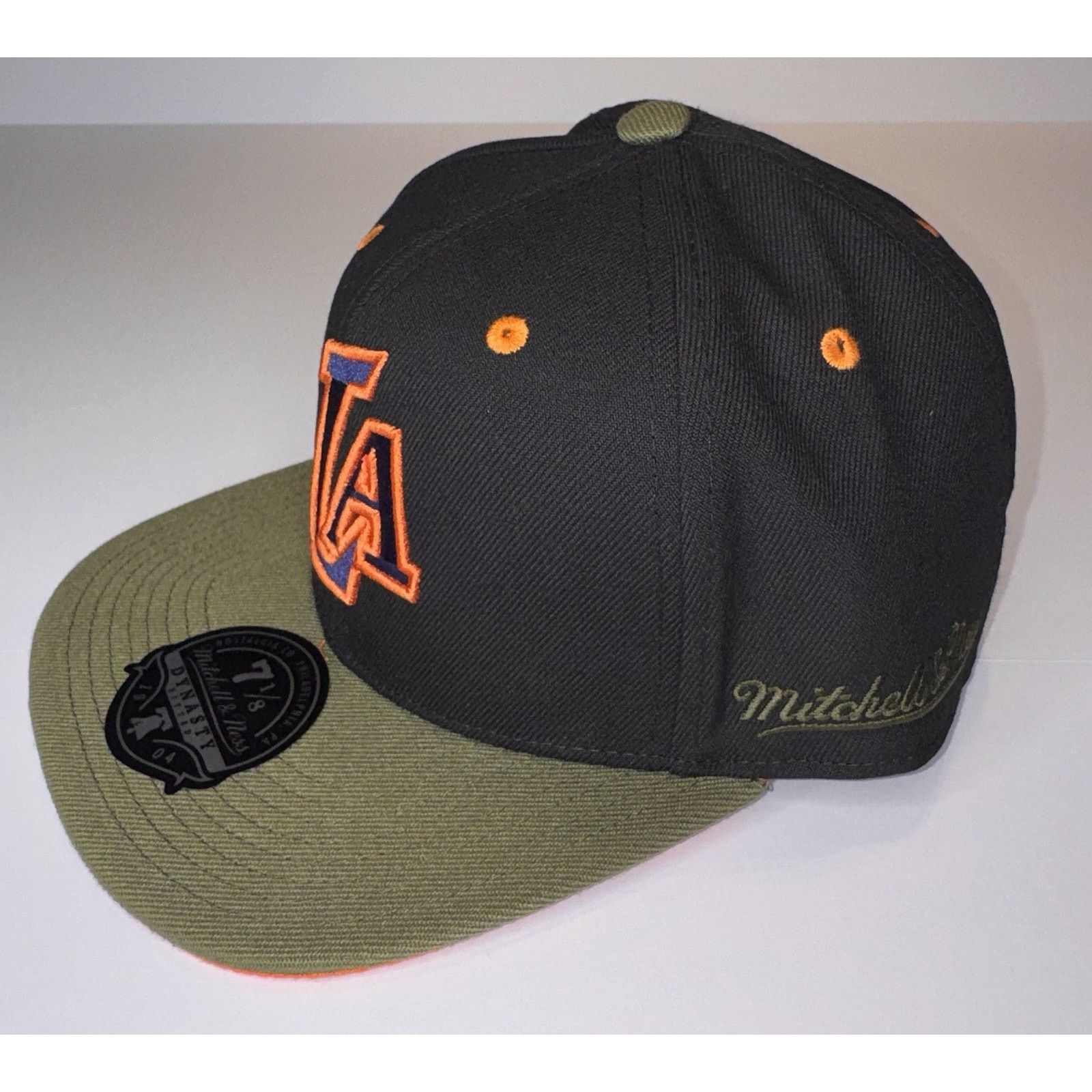 Mitchell & Ness Mitchell & Ness LA Lakers Dynasty Fitted 60th 7 1/8" Hat Size 36 - 4 Thumbnail