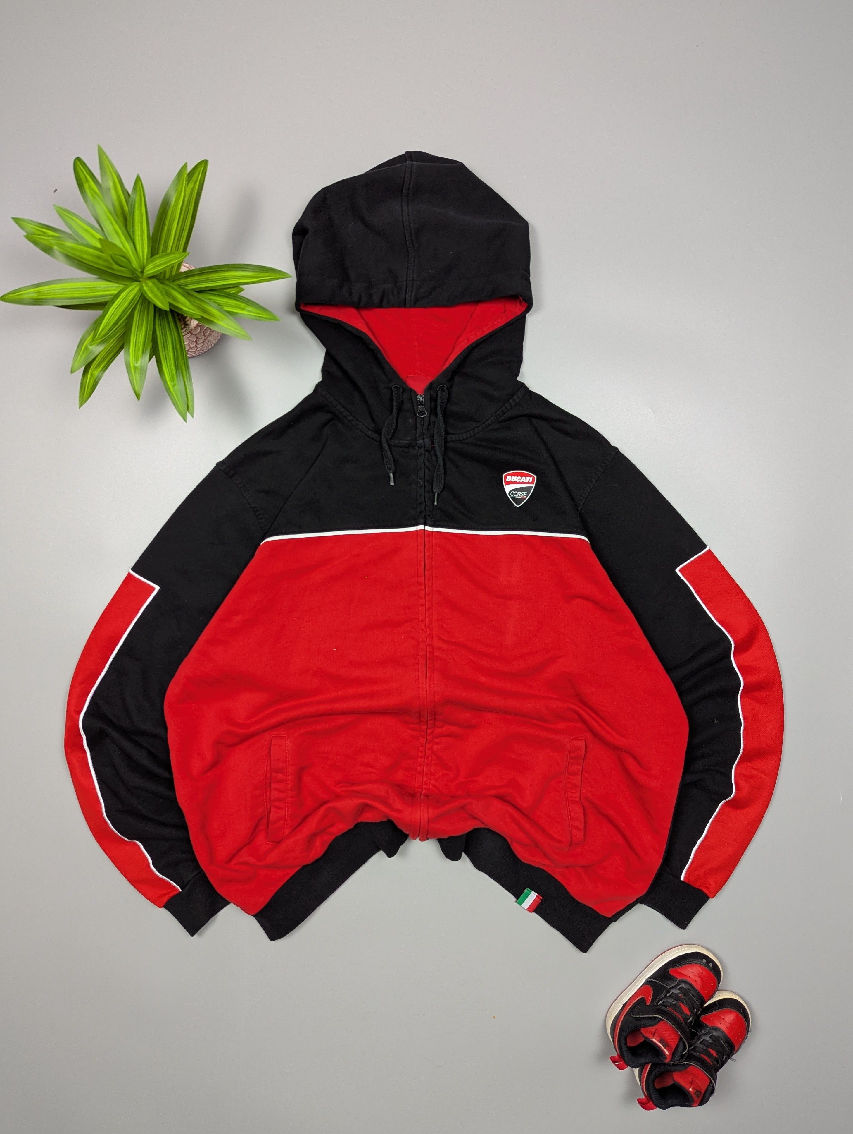 Ducati Ducati Corse Speed Moto Hoodie Men Zip Up Logo Racing Jacket Size US XXL / EU 58 / 5 - 1 Thumbnail