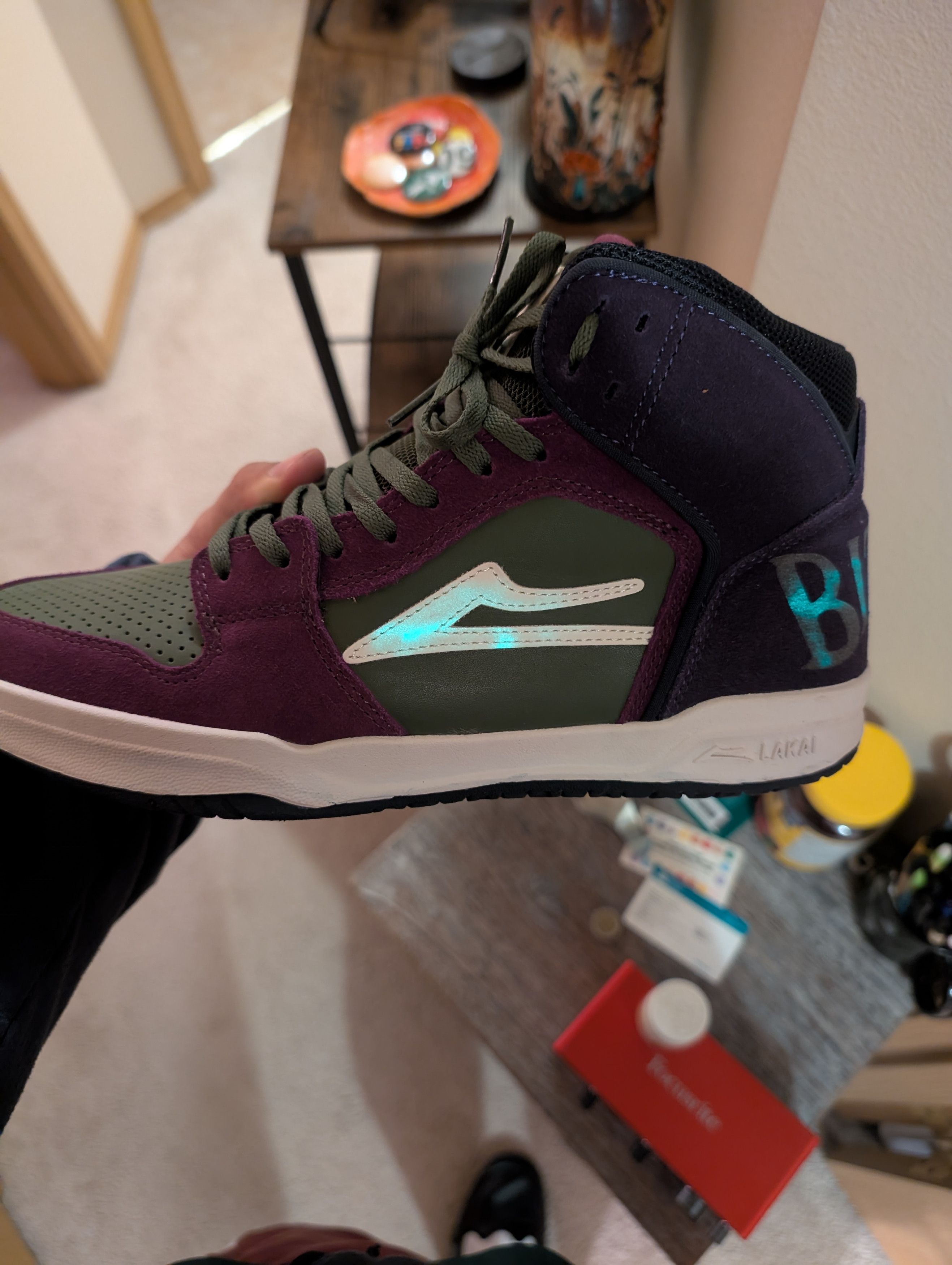 Lakai Lakai x Pharcyde Hi Top Glow in the dark Size US 10.5 / EU 43-44 - 1 Thumbnail
