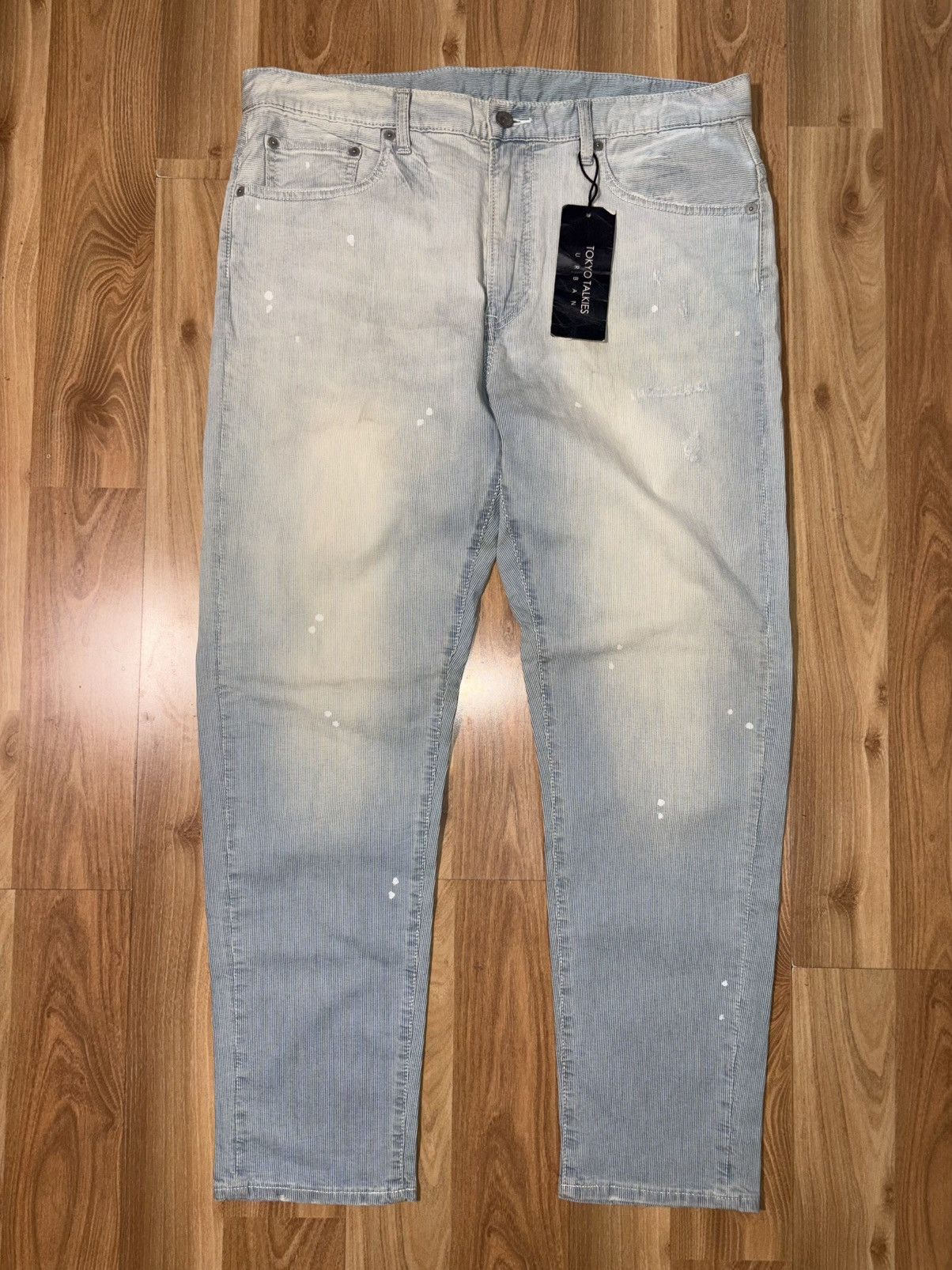 Uniqlo NWT Uniqlo Light wash streetwear pants Size US 34 / EU 50 - 1 Thumbnail