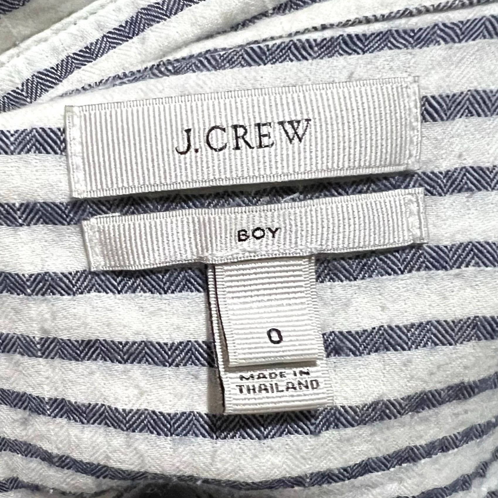 J.Crew J.Crew Button-Up Shirt Women’s Sz 0 Striped Blue Collared Long Sleeve Casual Shirt Boy Shirts Off-White Color: Blue Mens Womens Boys Girls Size XS / US 0-2 / IT 36-38 - 6 Thumbnail