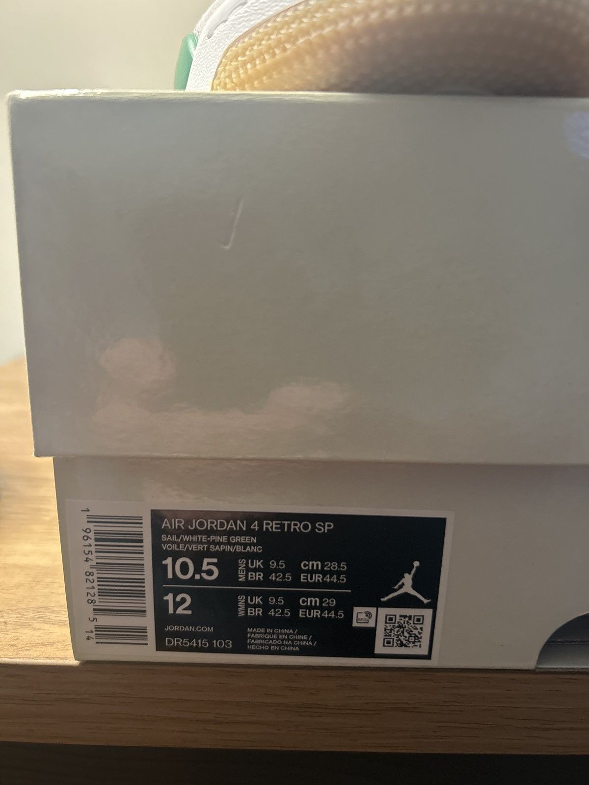 Jordan Brand Nike SB x Jordan 4 Pine Green Size US 10.5 / EU 43-44 - 8 Thumbnail