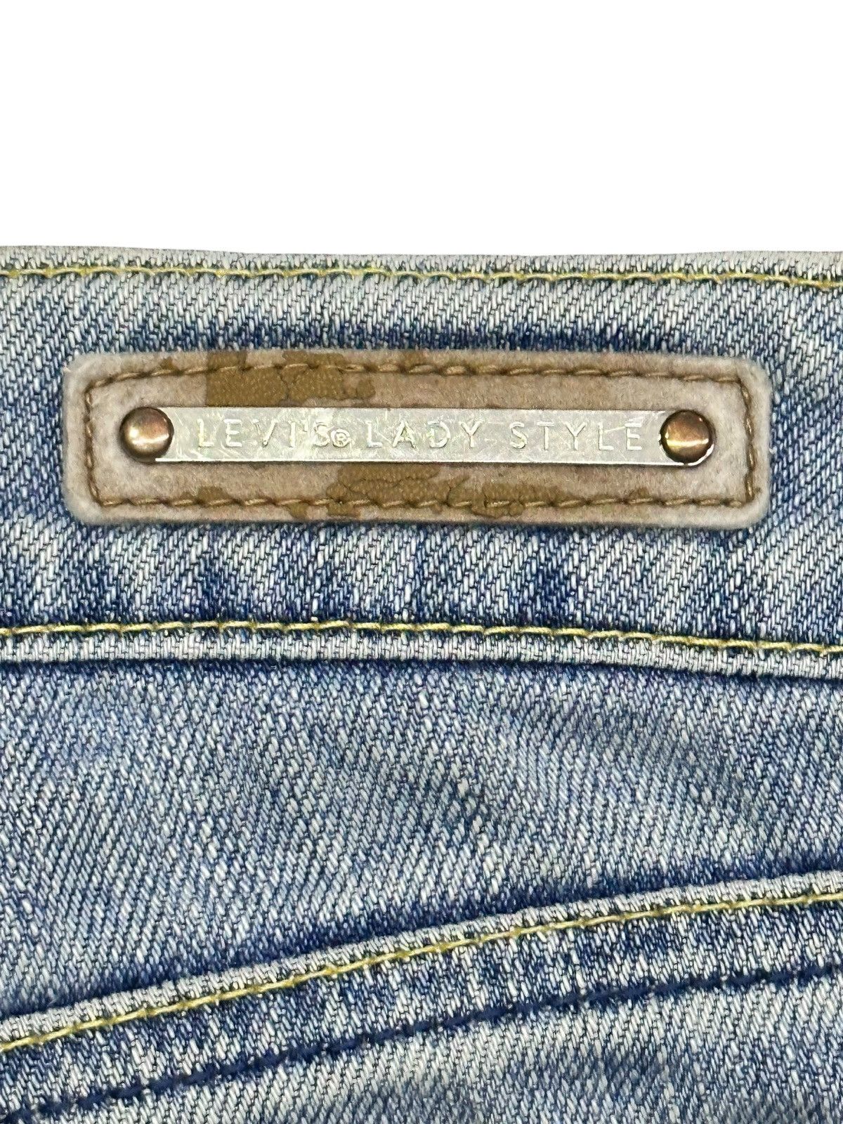 Levi's Vintage Levi’s Lady Style Japan Denim Bootcut Distressed Size US 28 / EU 44 - 9 Thumbnail
