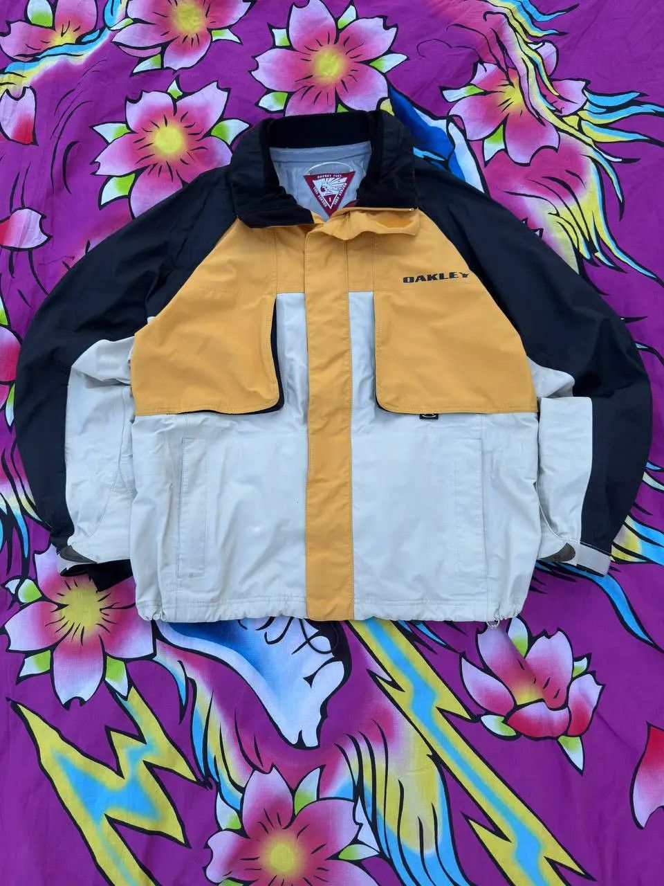 Oakley Oakley Rocket Fuel 1 ski jacket size S Size US M / EU 48-50 / 2 - 1 Thumbnail