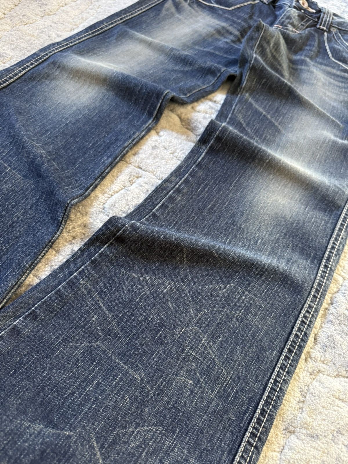 Le Grande Bleu (L.G.B.) Edwin 503 Japan Edition Flared Buckle Back Flared Jeans Size US 28 / EU 44 - 7 Thumbnail