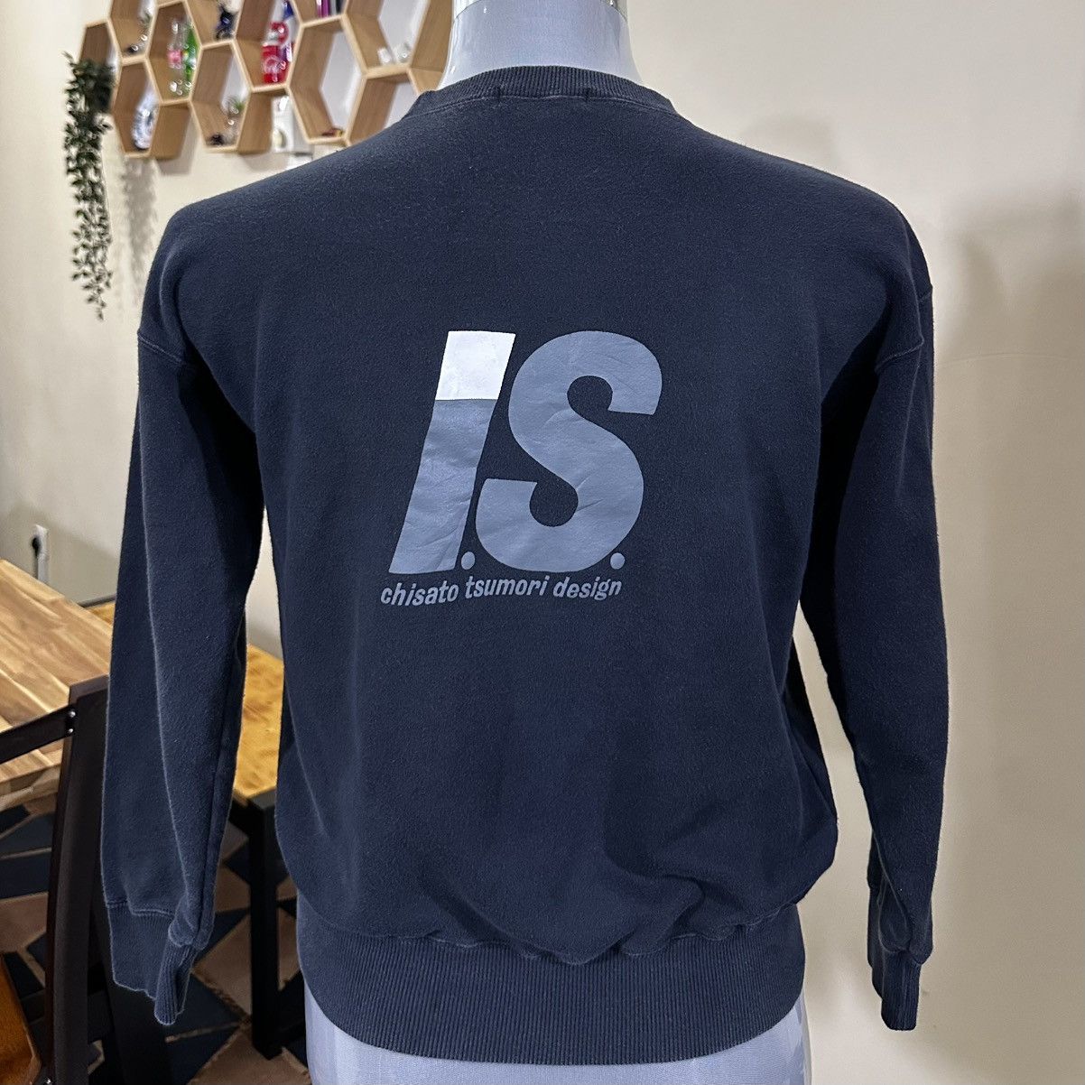 Issey Miyake Vintage I.S Issey Miyake Big Logo Sweatshirt Size US M / EU 48-50 / 2 - 1 Thumbnail