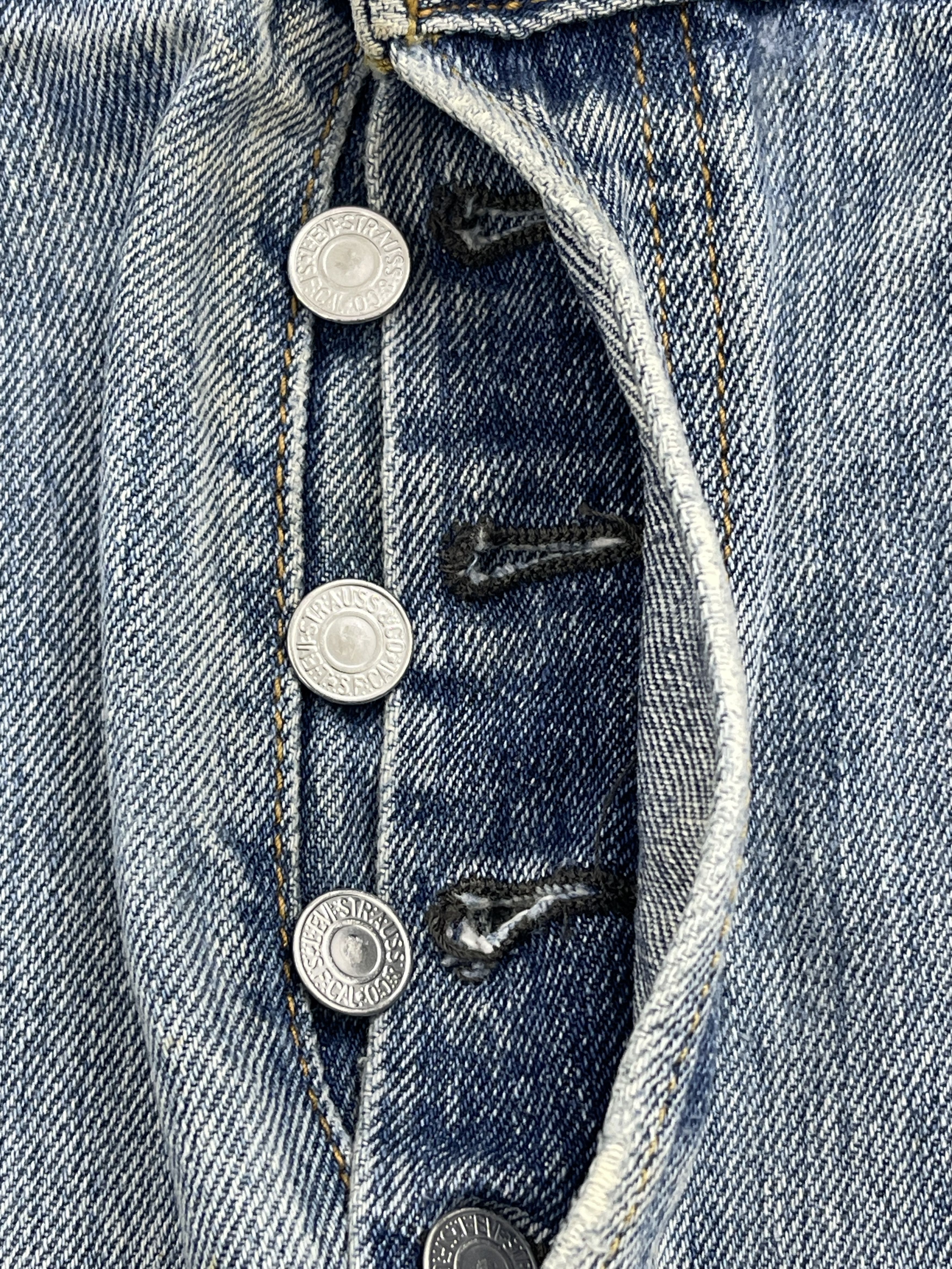 Levi's × Vintage Vintage Levis 501 Light Washed Denim Jeans Size US 35 - 11 Thumbnail