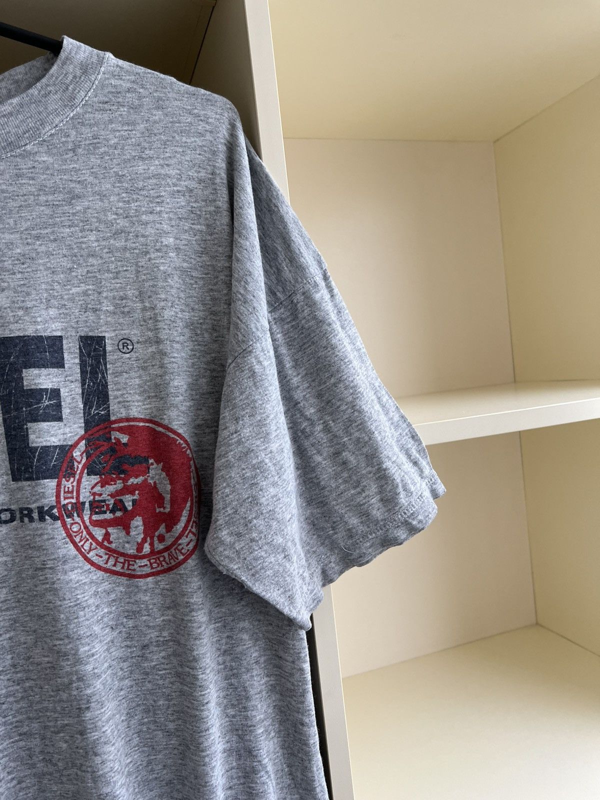 Diesel Vintage Diesel T-Shirt Tee RARE RETRO Size US M / EU 48-50 / 2 - 6 Thumbnail