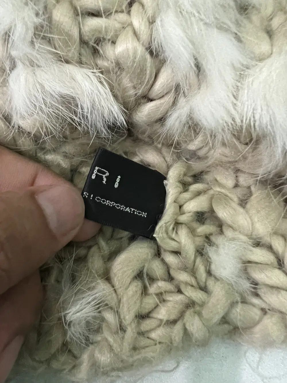 Japanese Brand Japanese Brand iori Fur Fleece Beanie Hat Size ONE SIZE - 6 Thumbnail