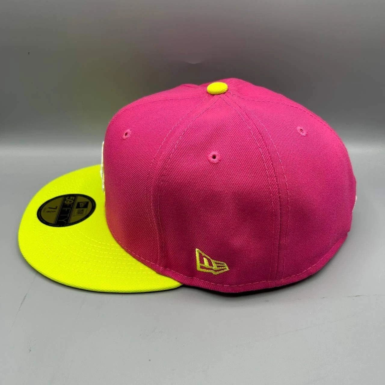 New Era Los Angeles LA Dodgers Hat Men 7 5/8 Pink MLB Fitted Cap New Size ONE SIZE - 7 Thumbnail