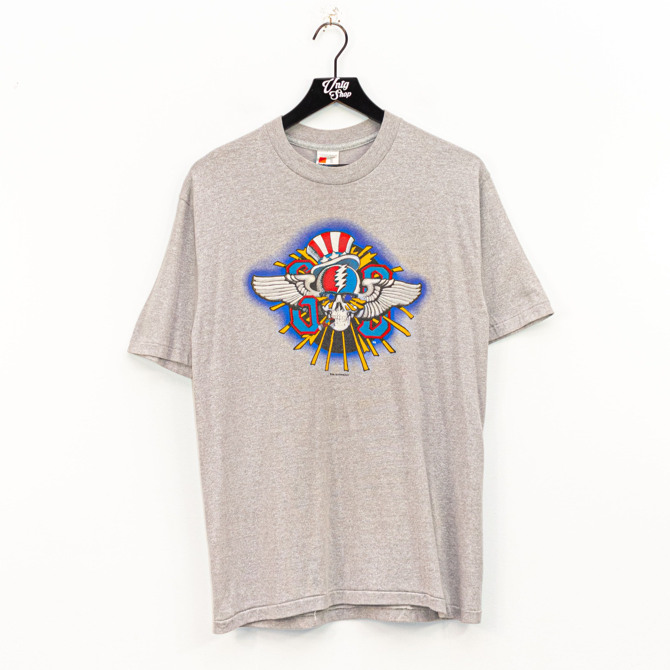 image of Band Tees x Grateful Dead 1982 Grateful Dead Rick Griffin Smoking Skull Art T-Shirt in Grey (Size M