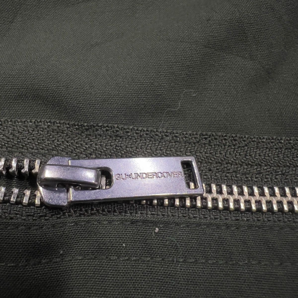 GU × Undercover Undercover Avant Garde Cargo Size US 34 / EU 50 - 7 Thumbnail
