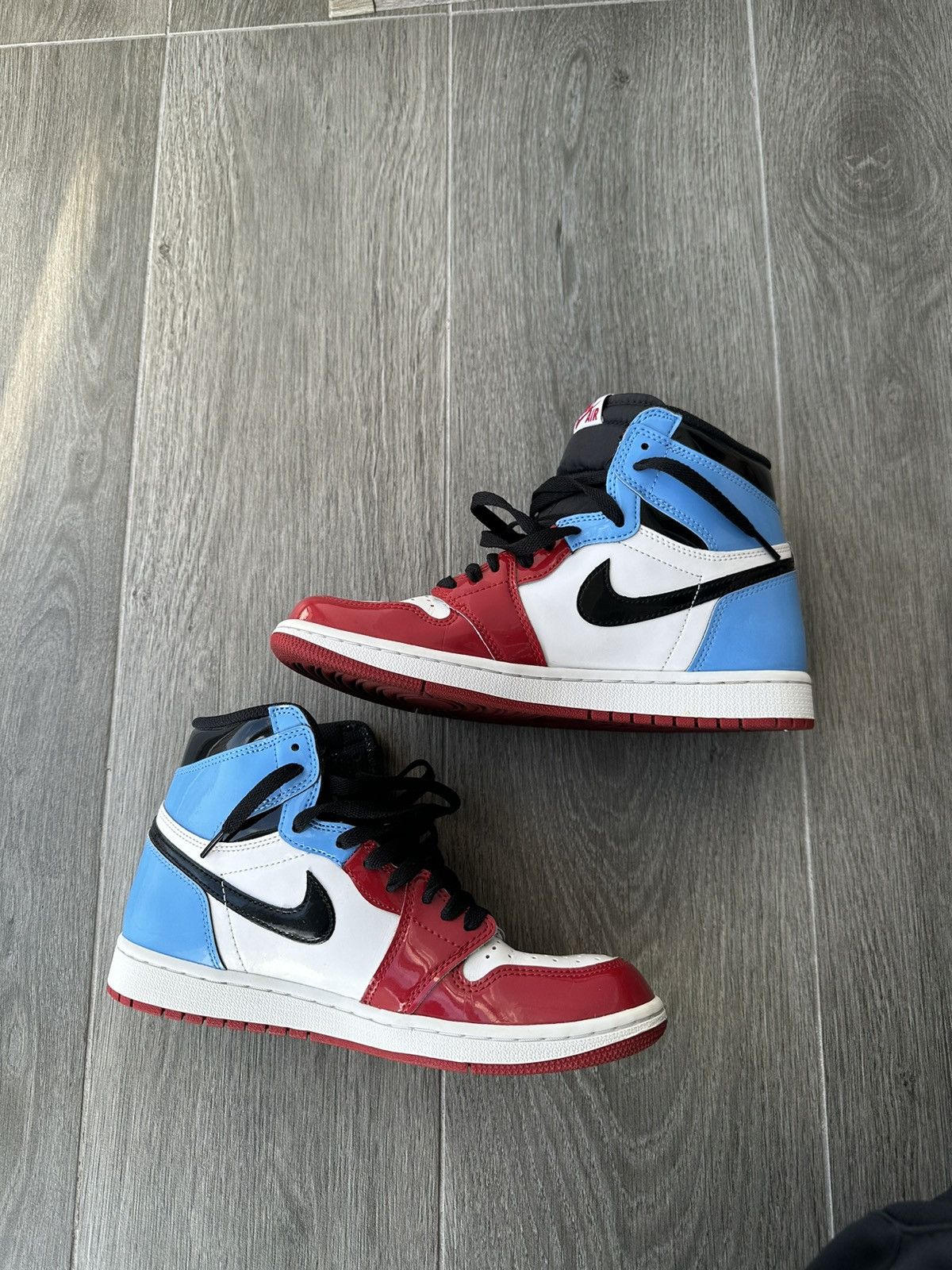 Nike Air Jordan 1 High 'Fearless' Size US 8 / EU 41 - 2 Thumbnail