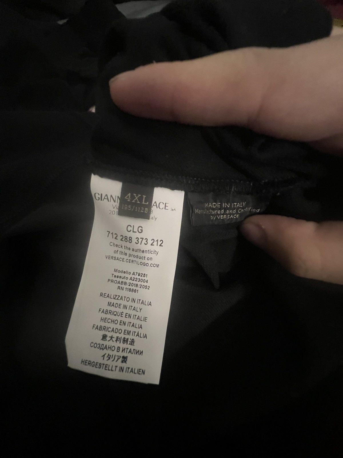 Versace Versace Glitter Black and Gold Polo Shirt Size US XL / EU 56 / 4 - 4 Thumbnail