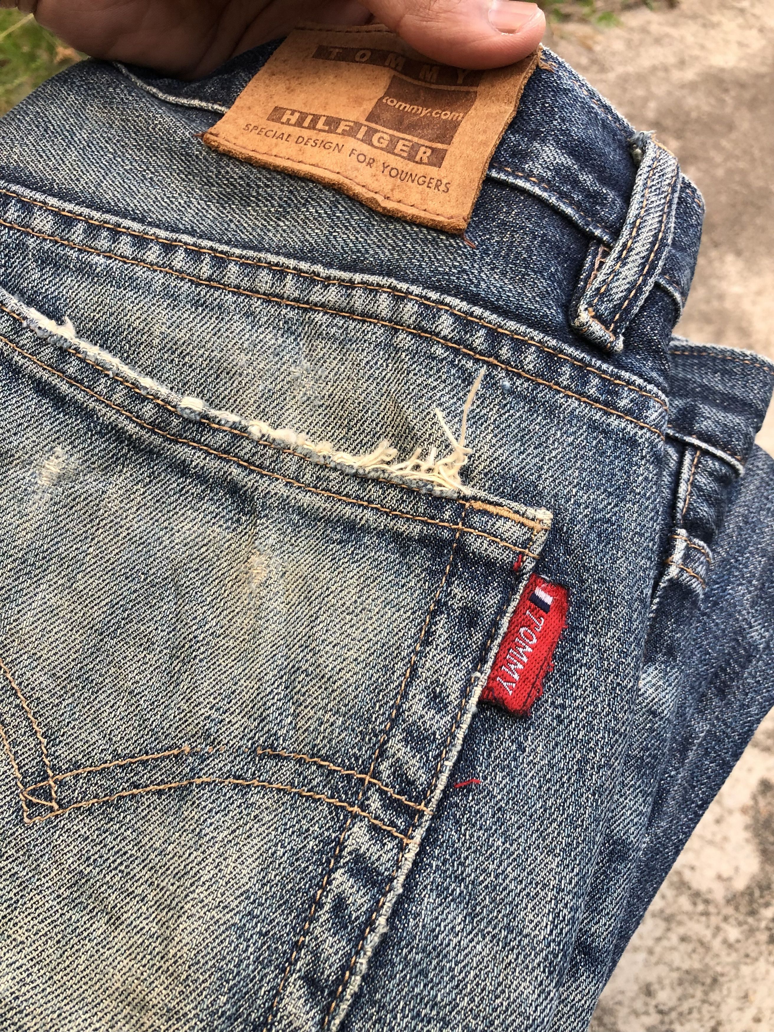Tommy Hilfiger WIDE LEG TOMMY JEANS DISTRESSED DENIM Size US 31 - 2 Thumbnail