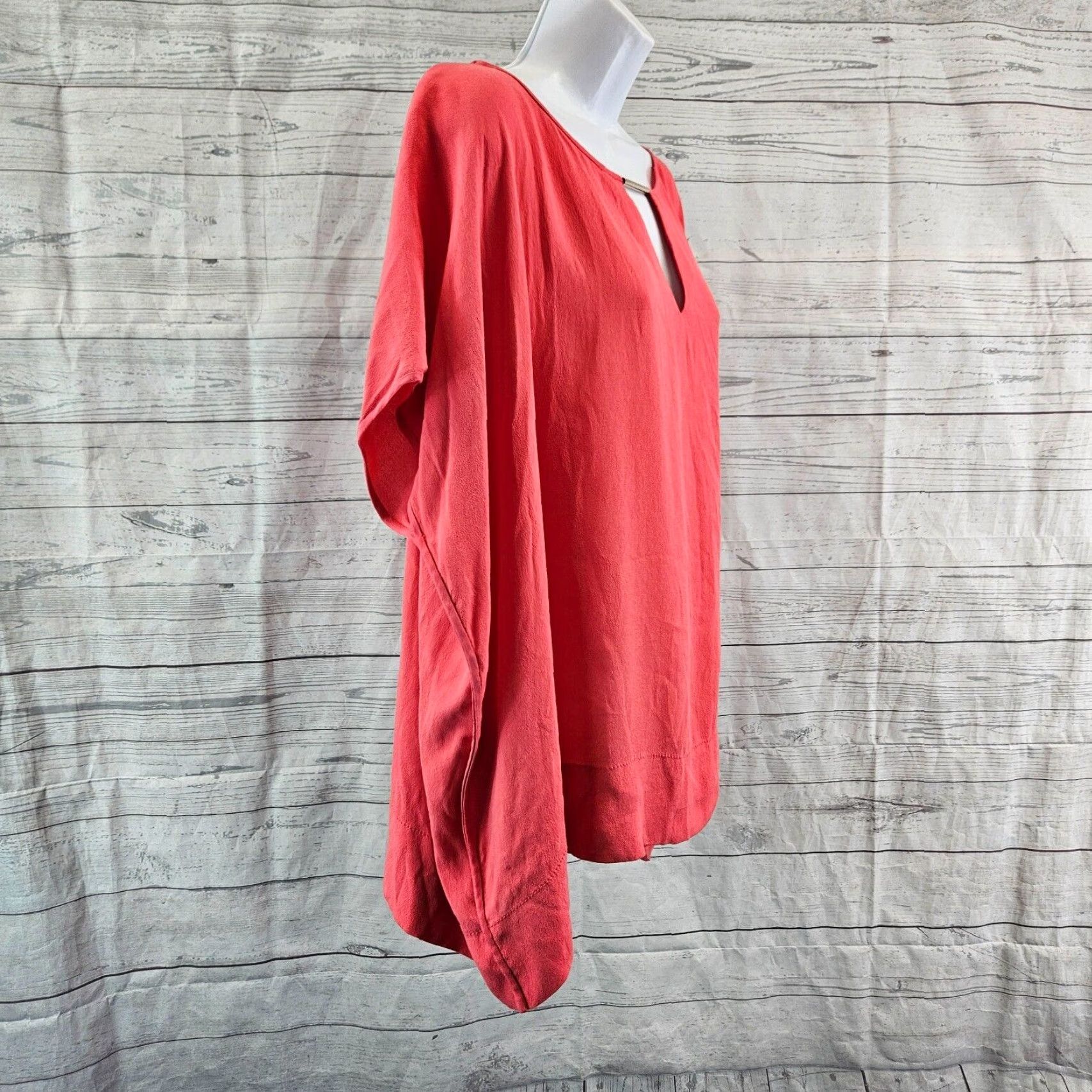 Diane von Furstenberg Diane von Furstenberg Womens Blouse Top S Pink Solid Keyhole Viscose Rayon Size S / US 4 / IT 40 - 3 Thumbnail