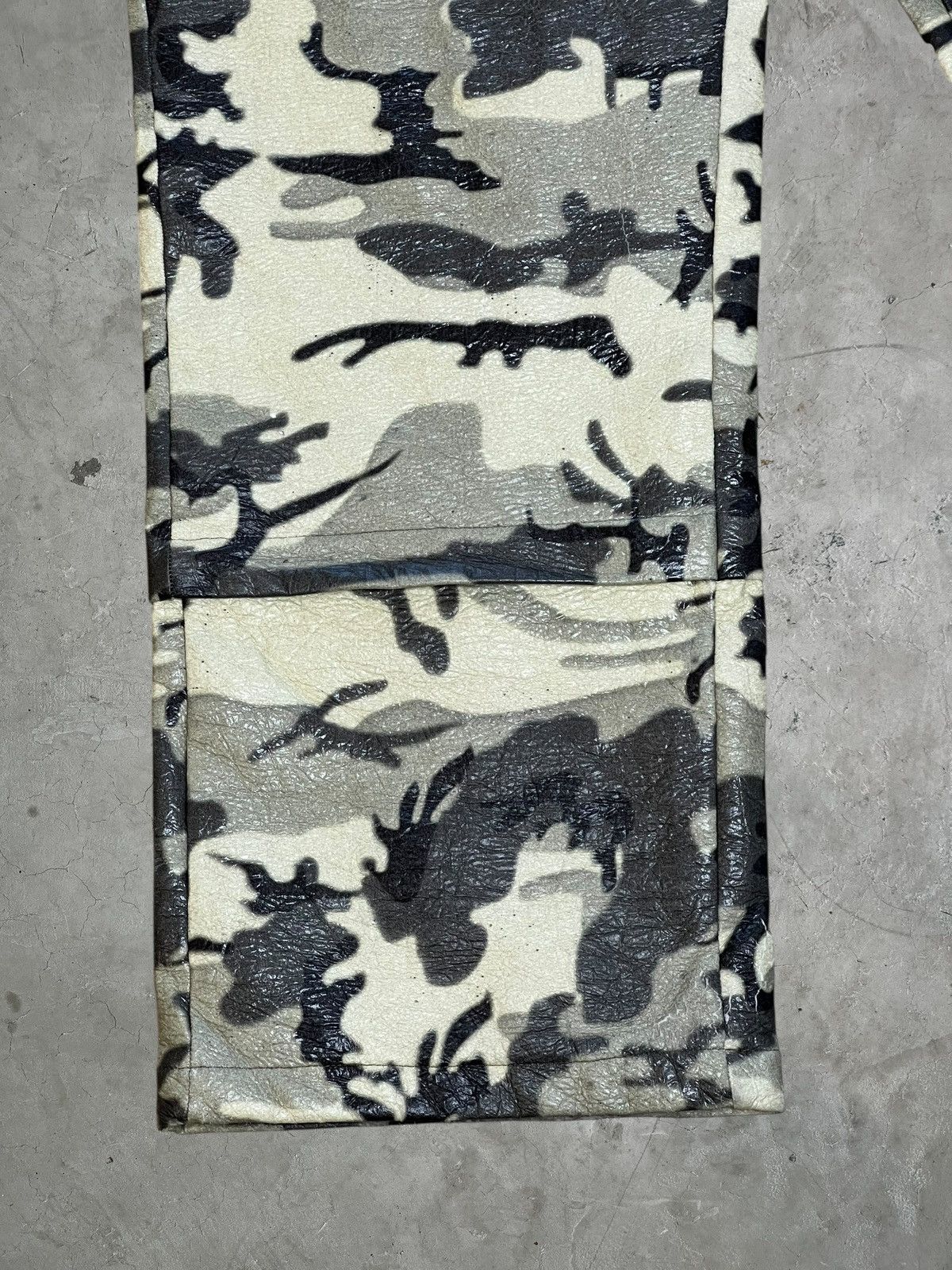PDF PDF Camo Puffer Pants Size US 34 / EU 50 - 4 Thumbnail