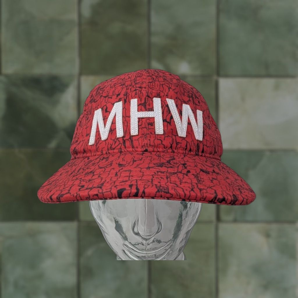 Mountain Hardwear VINTAGE Mountain Hardwear Hat 5 Panel Strap Back Mens One Size Red Geometric Adjustable Size ONE SIZE - 1 Thumbnail