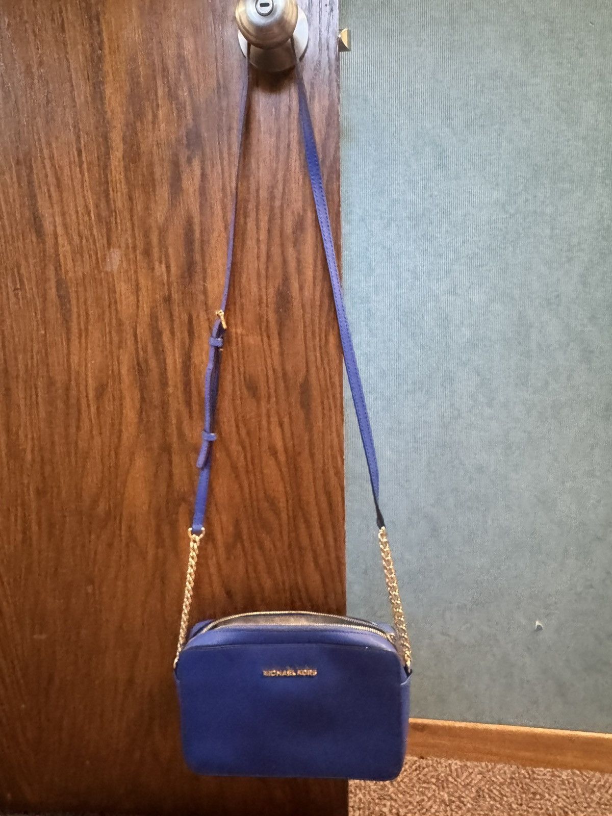 Michael Kors Authentic MK Jet Set Large Saffiano Leather Crossbody Bag Size ONE SIZE - 2 Thumbnail