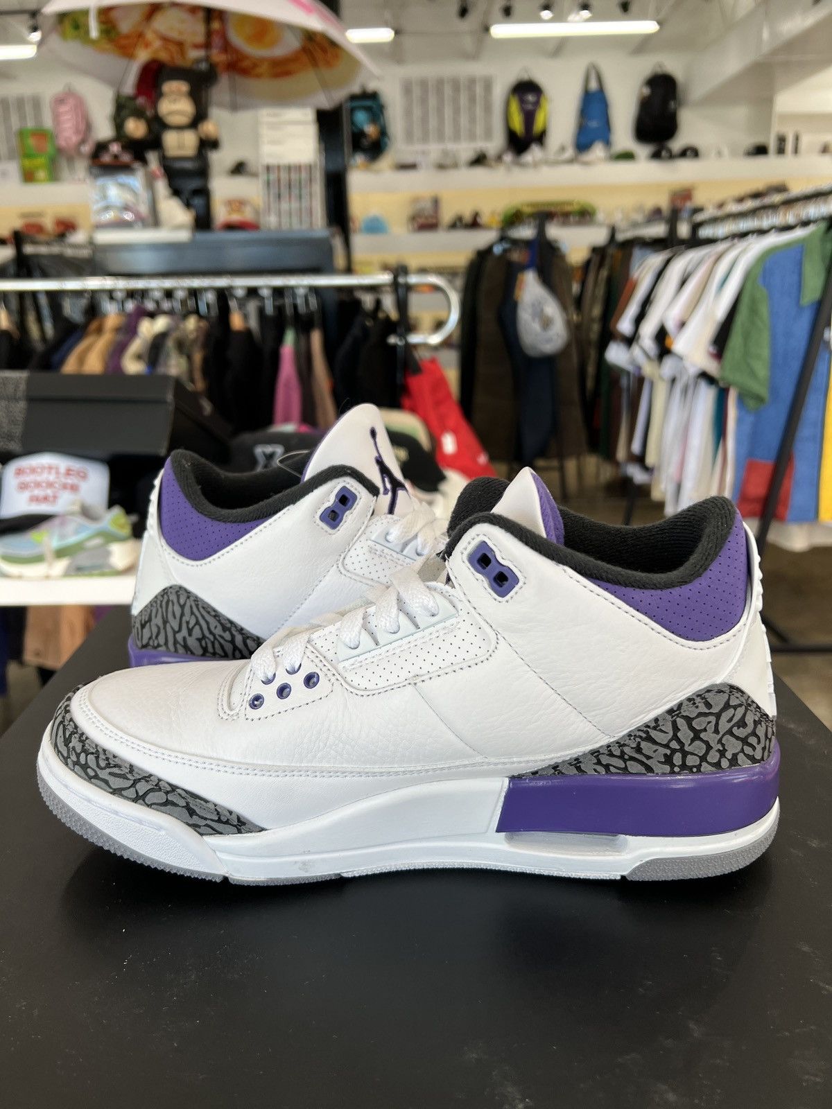 Jordan Brand Jordan 3 Dark Iris Sz. 8.5 Size US 8.5 / EU 41-42 - 3 Thumbnail