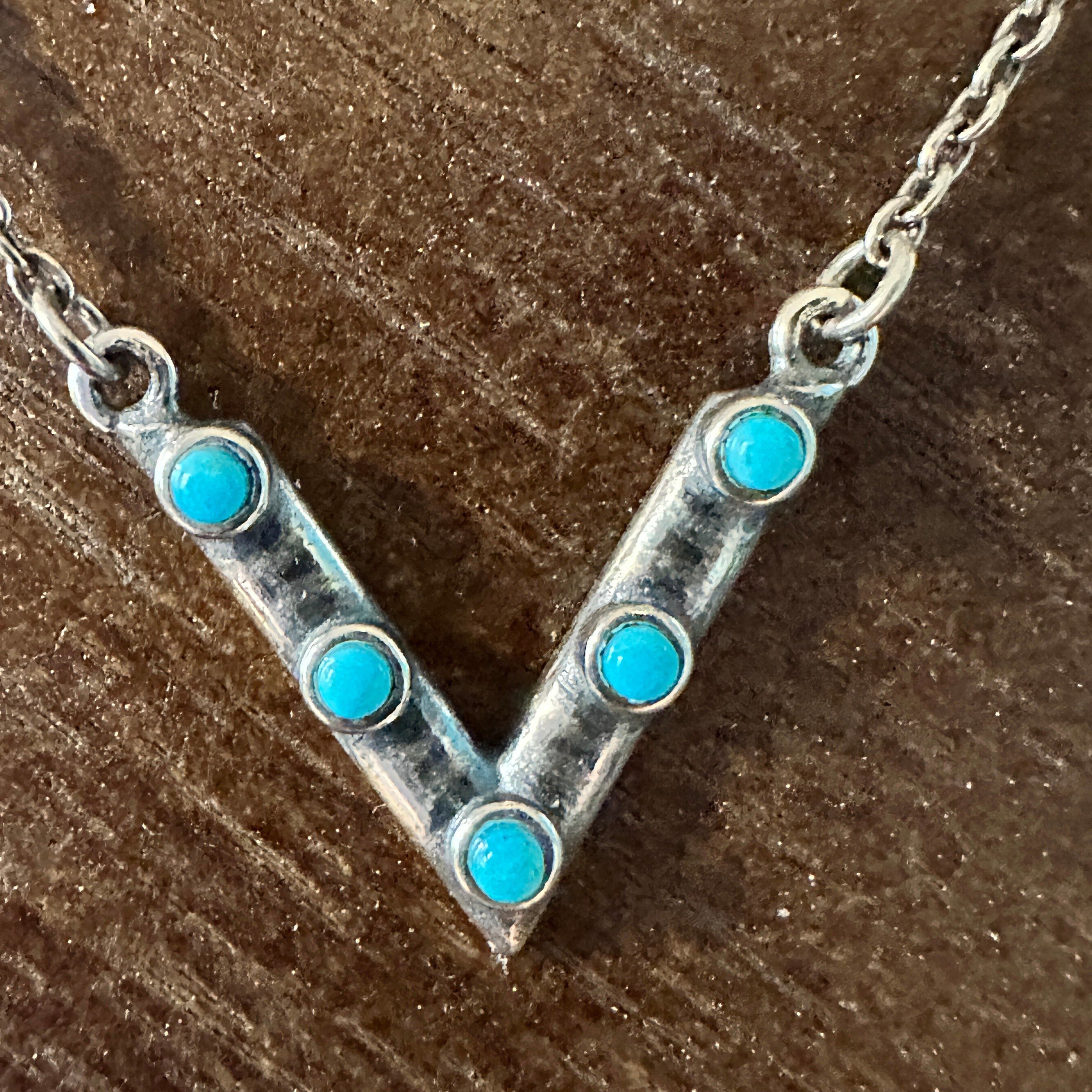 Other Native American Triangular Turquoise Pendant Necklace in Ste Size ONE SIZE - 3 Thumbnail