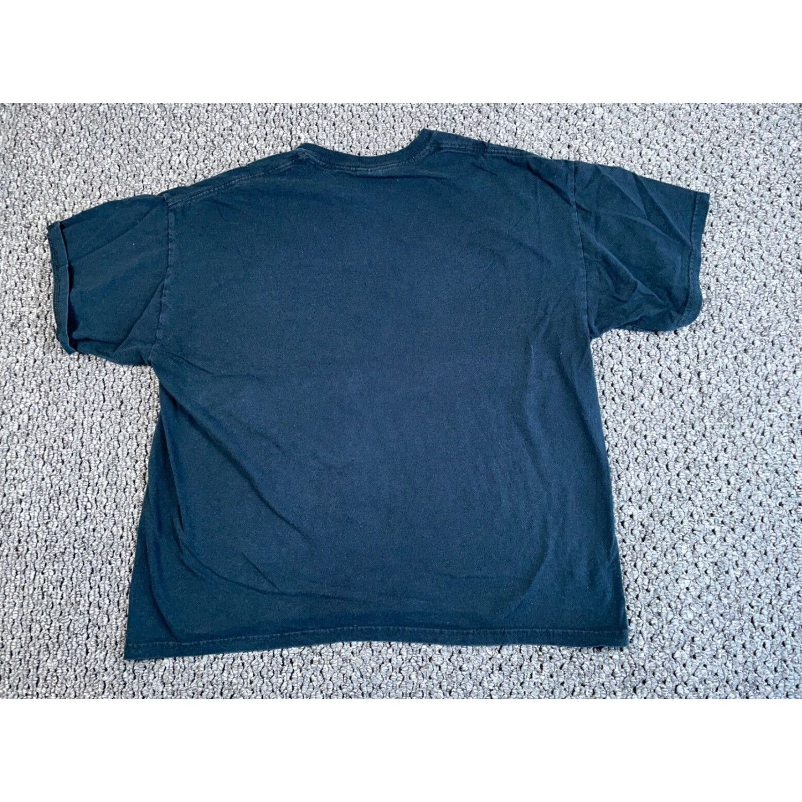 Gildan Powdered Wig Machine Graphic T-Shirt Adult XL Black Gildan Size US XL / EU 56 / 4 - 2 Thumbnail