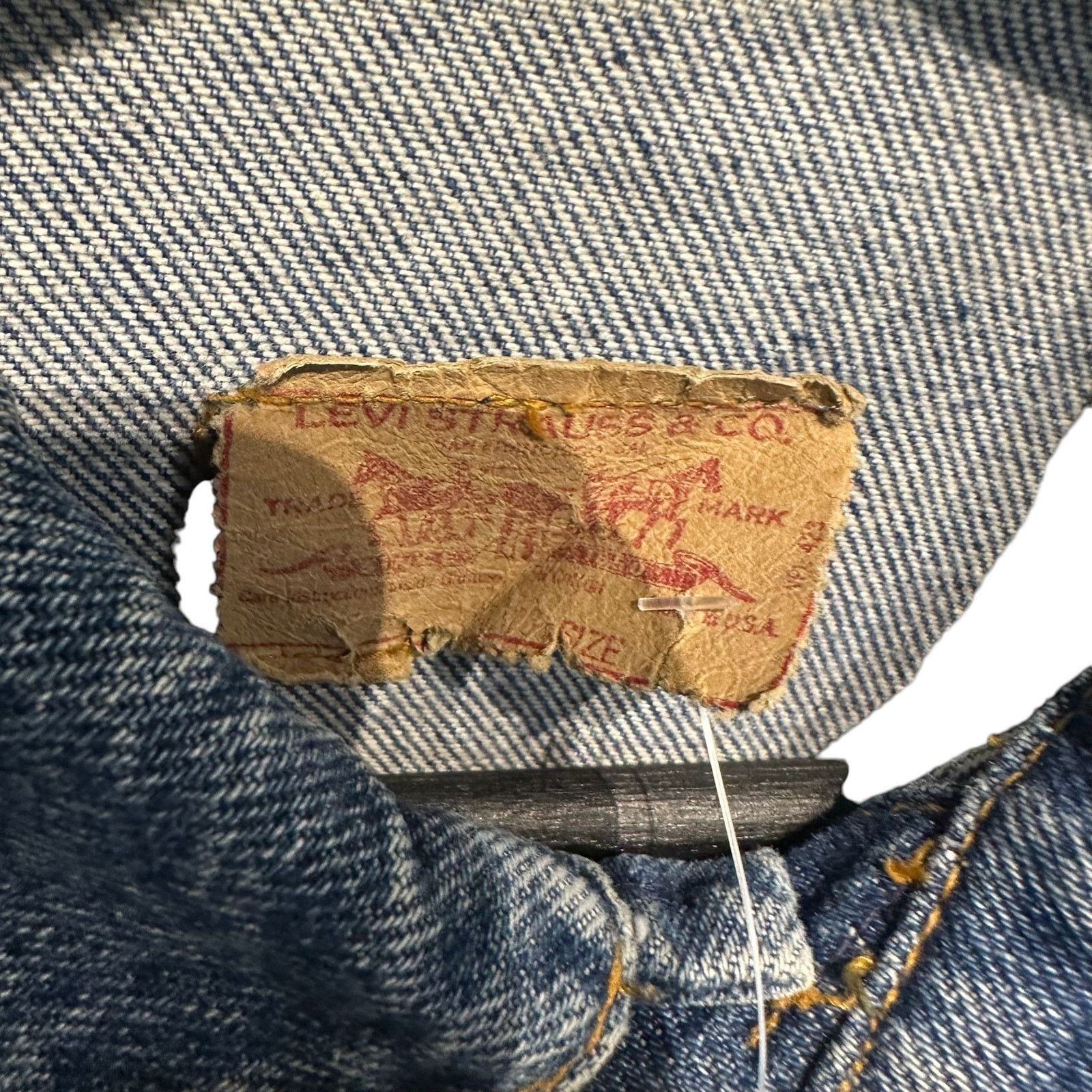 Levi's Vintage Levi's Strauss Dark Wash Denim Trucker Jacket M Size US M / EU 48-50 / 2 - 8 Thumbnail