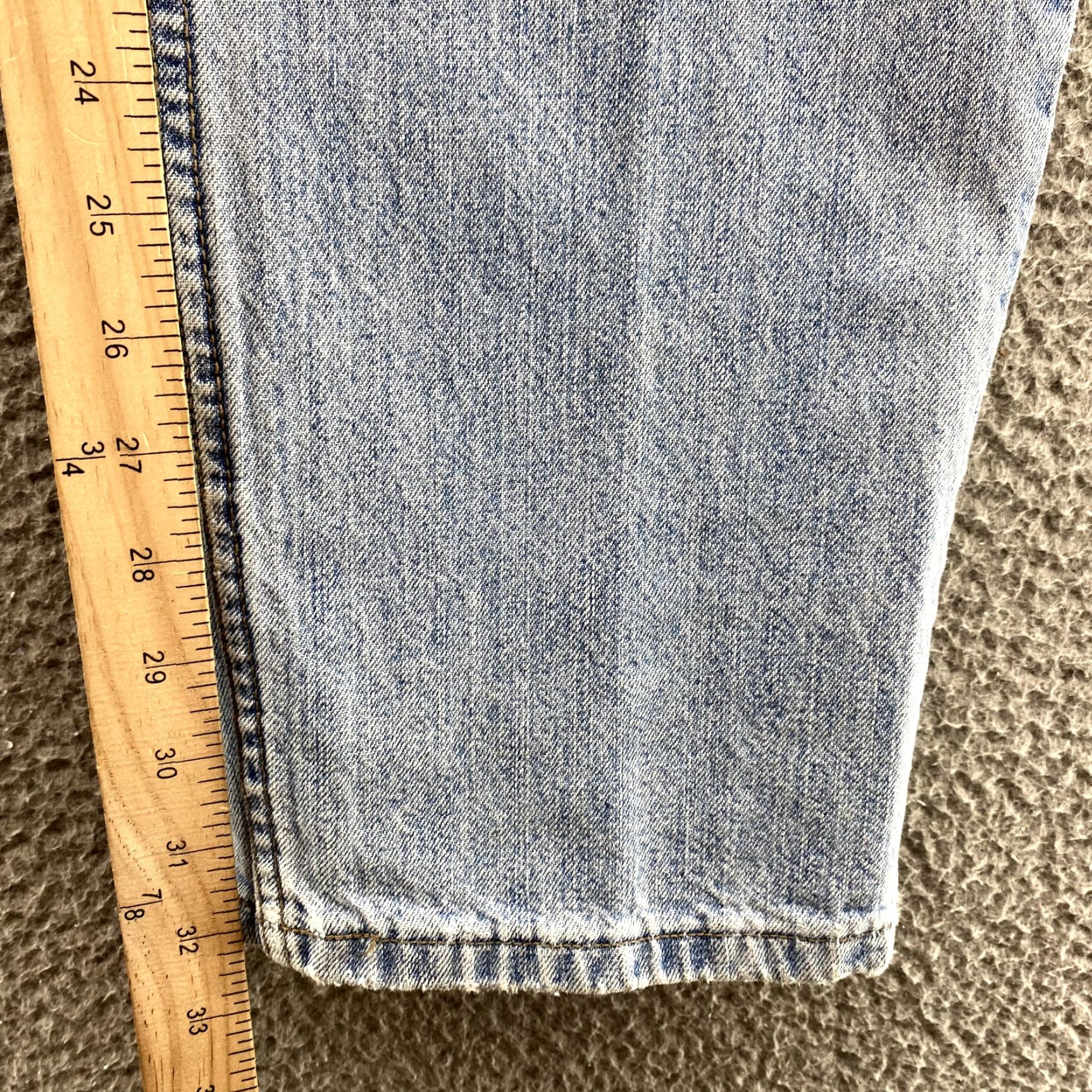 Banana Republic VINTAGE Banana Republic Jeans Men 32x32 Button Fly 90's Straight Denim Blue 32x32 Mens Vintage Banana Republic Jeans Style: Straight 90s Streetwear Size US 32 / EU 48 - 5 Thumbnail