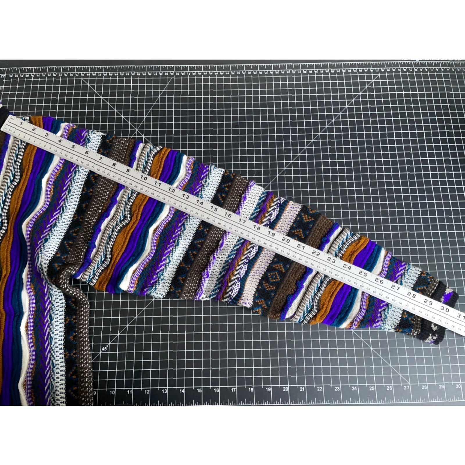 Coogi VINTAGE COOGI Sweater Men's XL Purple 3D Knit Cosby Biggie Rap 90s Streetwear Size US XL / EU 56 / 4 - 7 Thumbnail