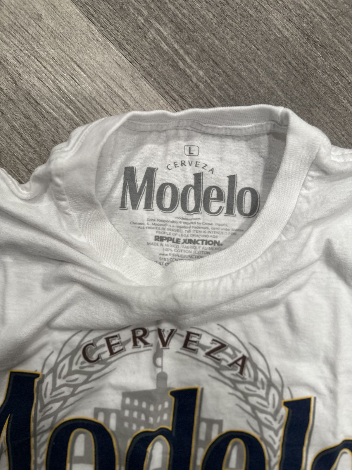 Other Modelo Graphic T Shirt - Size L Size US L / EU 52-54 / 3 - 2 Thumbnail