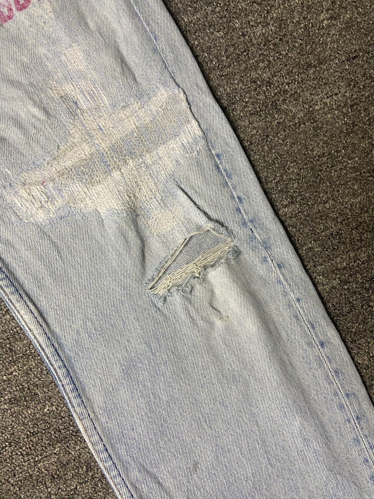 Levi's LEVIS Ohio State Distressed Jeans with Elastic Waist (165) Size US 32 / EU 48 - 9 Thumbnail