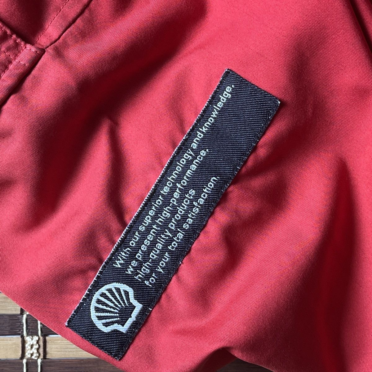 Formula 1 Vintage Japan Formula 1 Shell Workers Dirty Bomber Jacket Size US XL / EU 56 / 4 - 13 Thumbnail