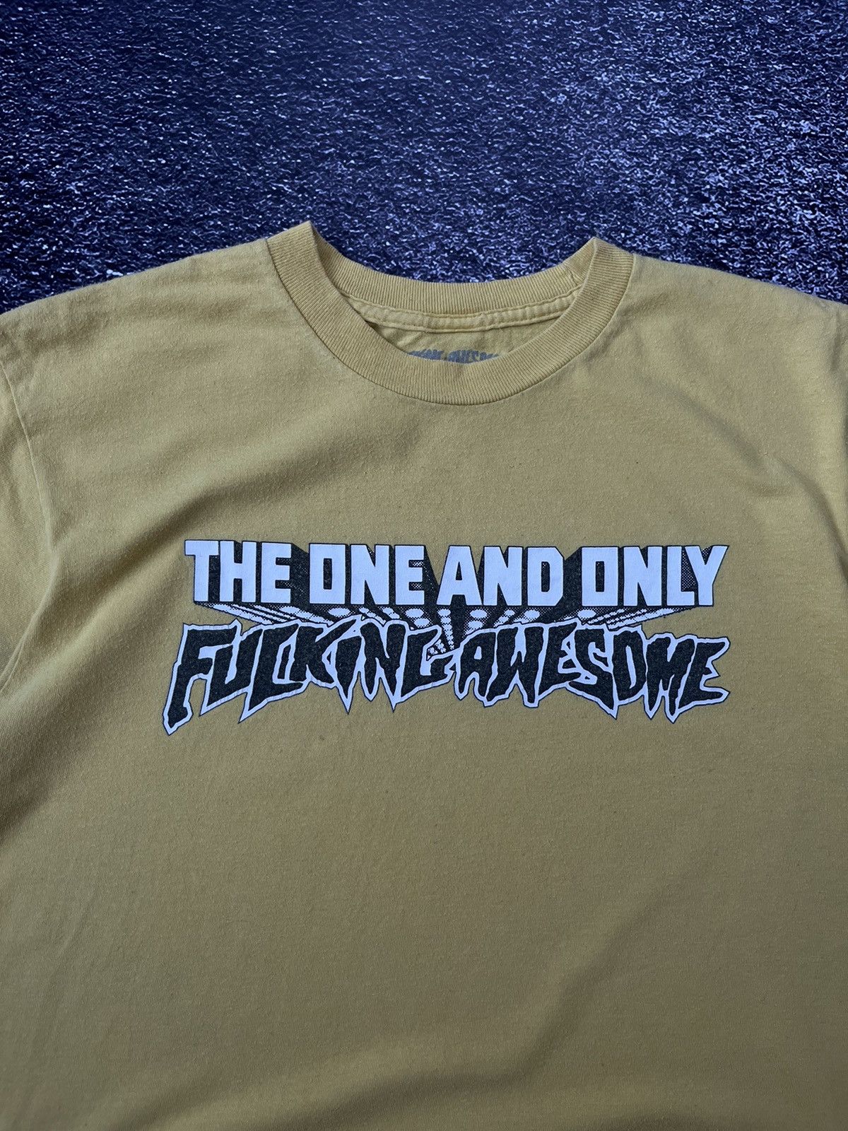 Fucking Awesome Yellow Fucking Awesome The One And Only Hockey Graphic Shirt Size US M / EU 48-50 / 2 - 2 Thumbnail