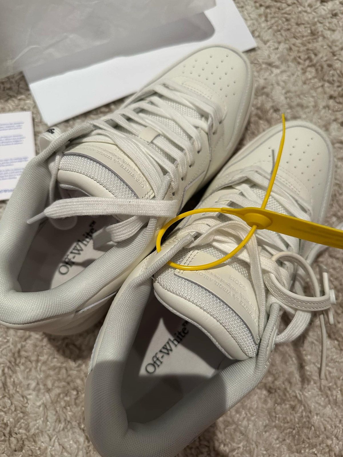 Off-White Off white out of office triple white sole Size US 9.5 / EU 42-43 - 3 Thumbnail