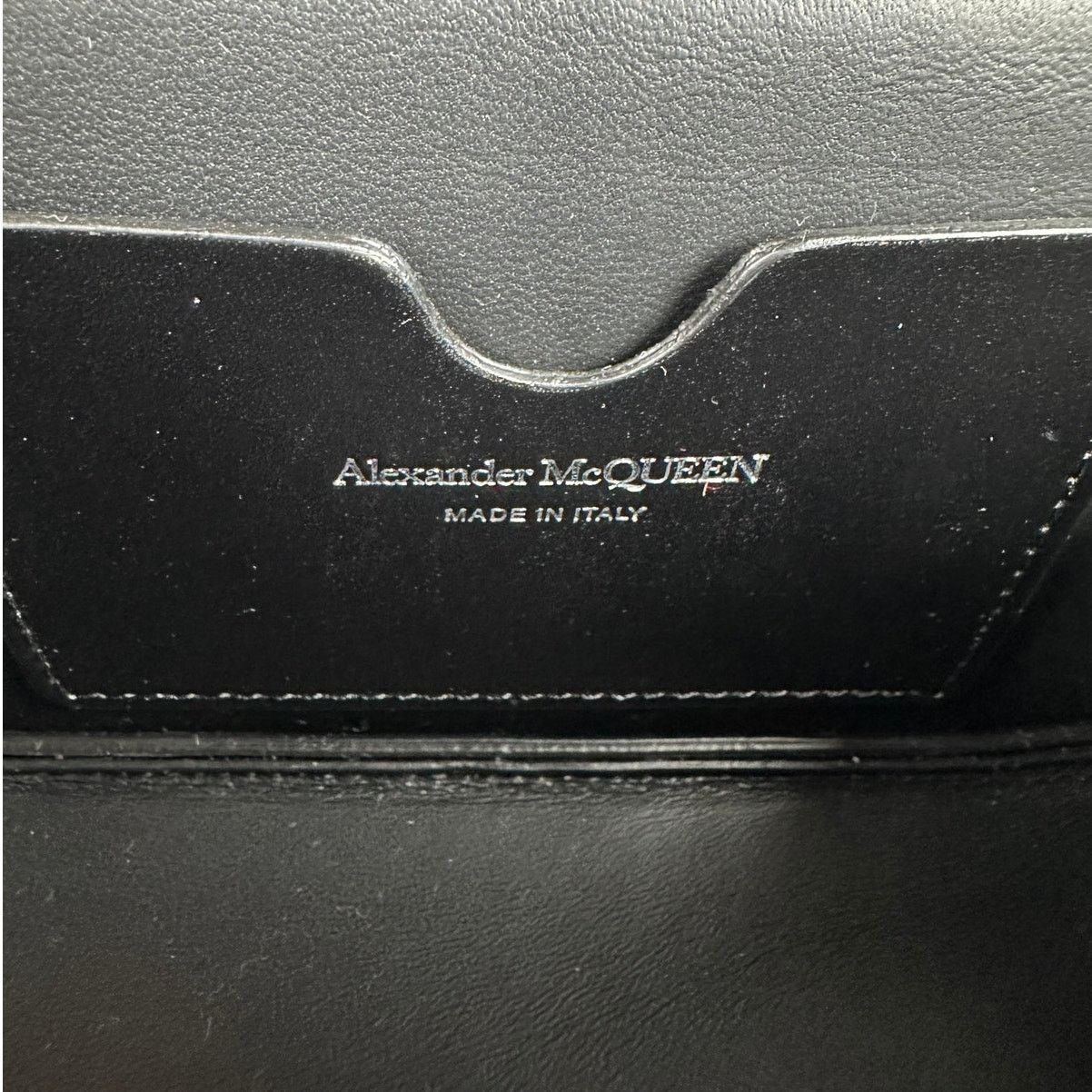 Alexander McQueen Alexander McQueen Black Leather Spiked Skull Bag NIB Size ONE SIZE - 10 Thumbnail