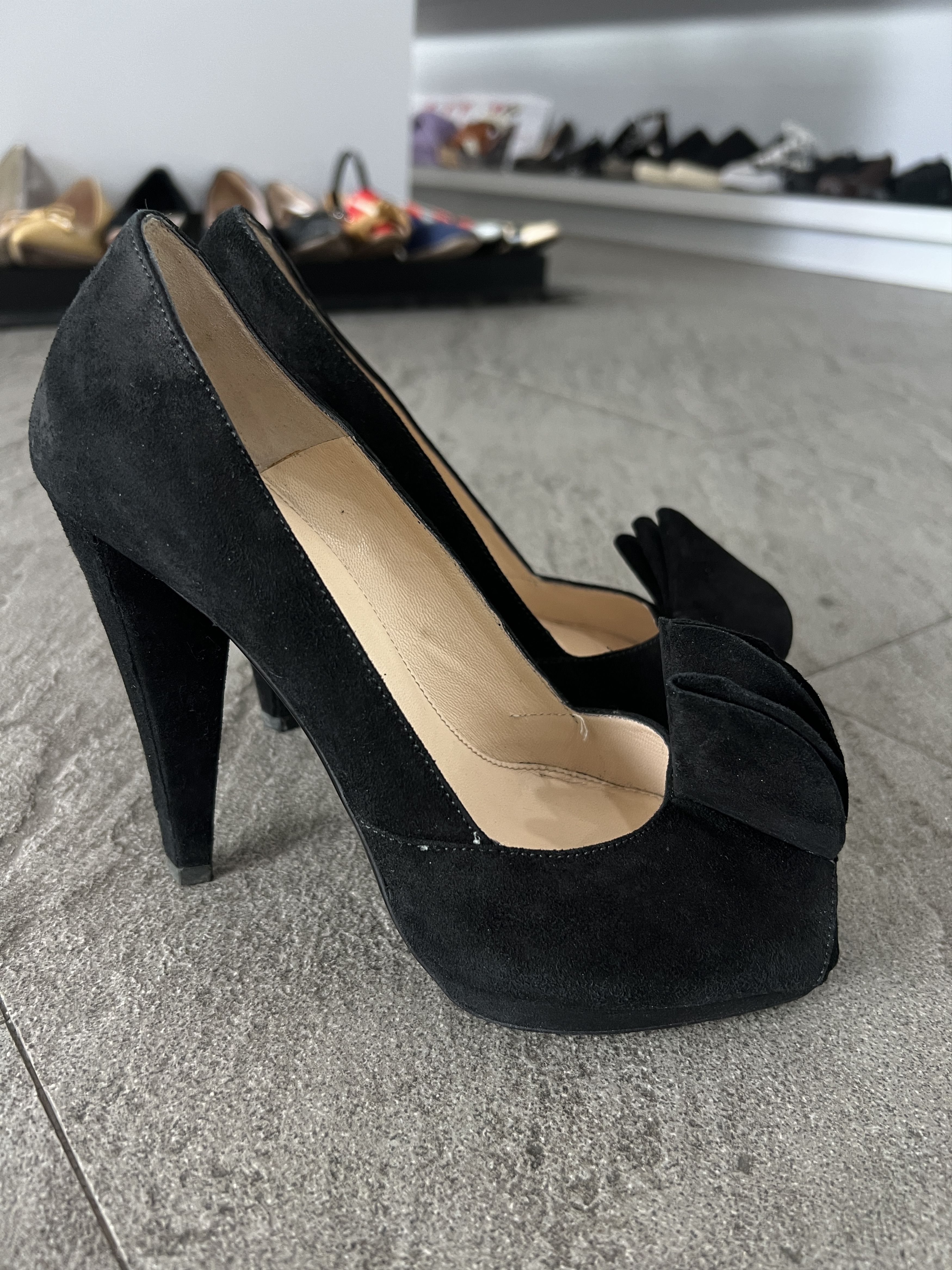 Prada Prada Suede Platform Peep Toe Heels Black 37.5 Size US 7.5 / IT 37.5 - 4 Thumbnail
