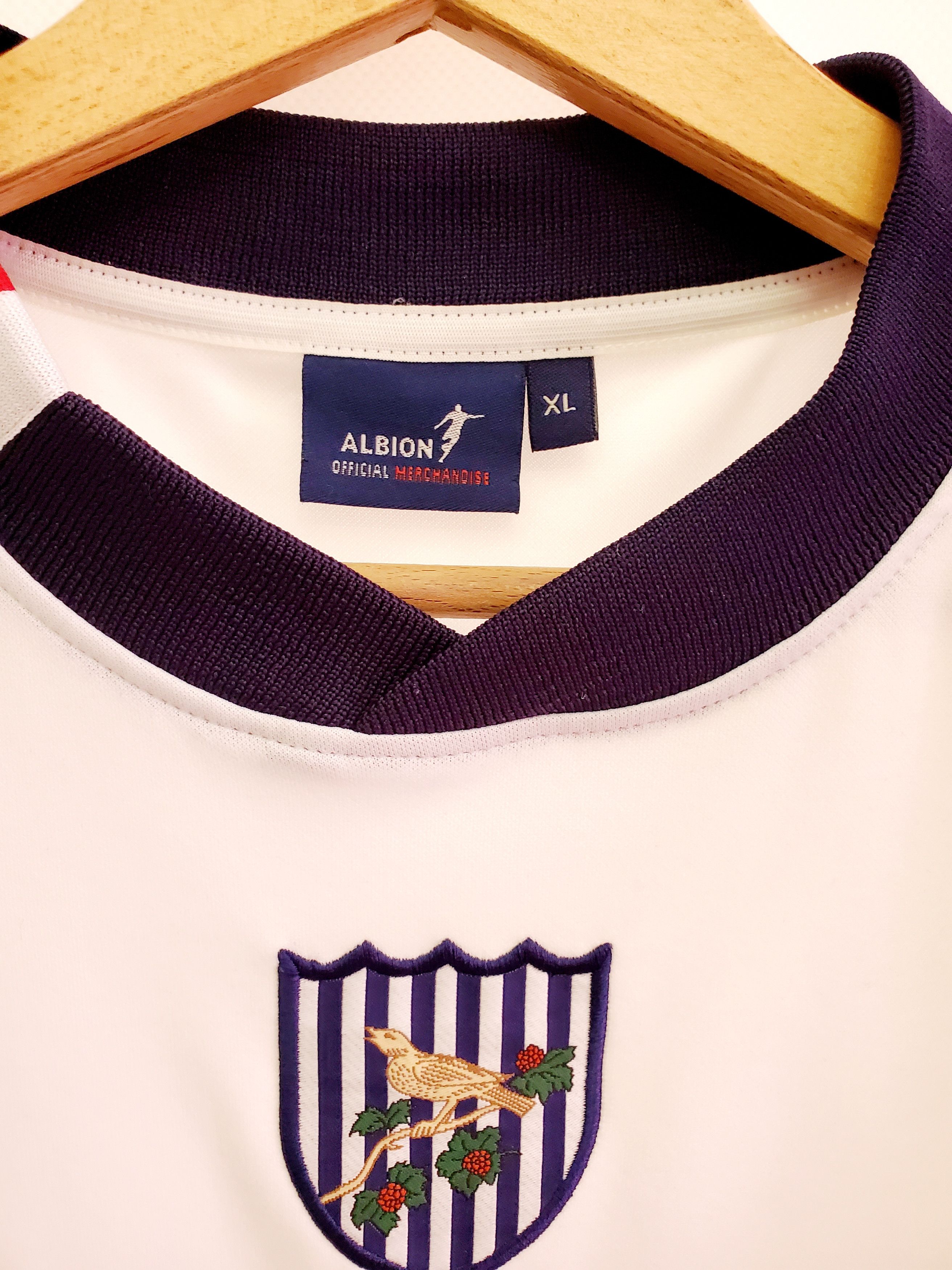 Other West Bromwich Albion 2004 away jersey perfect condition Xl Size US XL / EU 56 / 4 - 4 Thumbnail