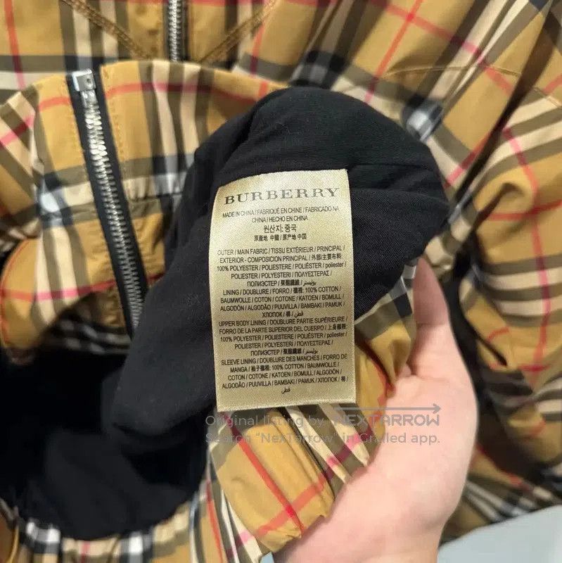 Burberry Burberry Yellow Long Sleeve Cardigan. Size S / US 4 / IT 40 - 5 Thumbnail