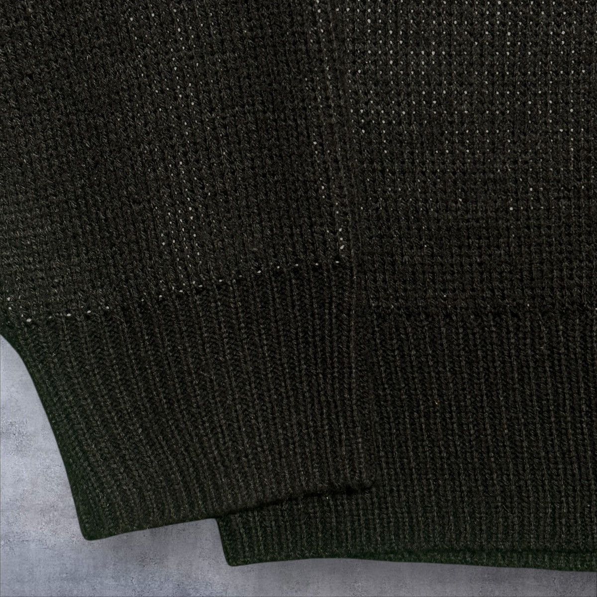 Supreme SUPREME 'FUCK MONEY' SWEATER SIZE S Size US S / EU 44-46 / 1 - 7 Thumbnail