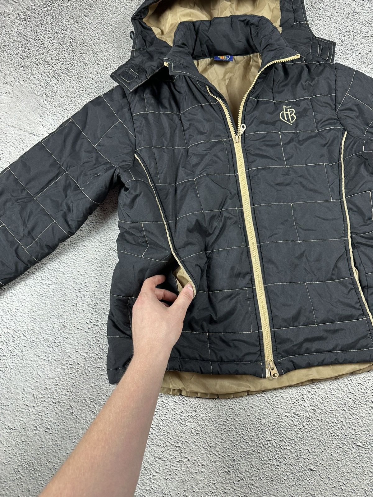 Other FC Basel Down Puffer Jacket Soccer Jersey Football Blockcore Size US M / EU 48-50 / 2 - 7 Thumbnail