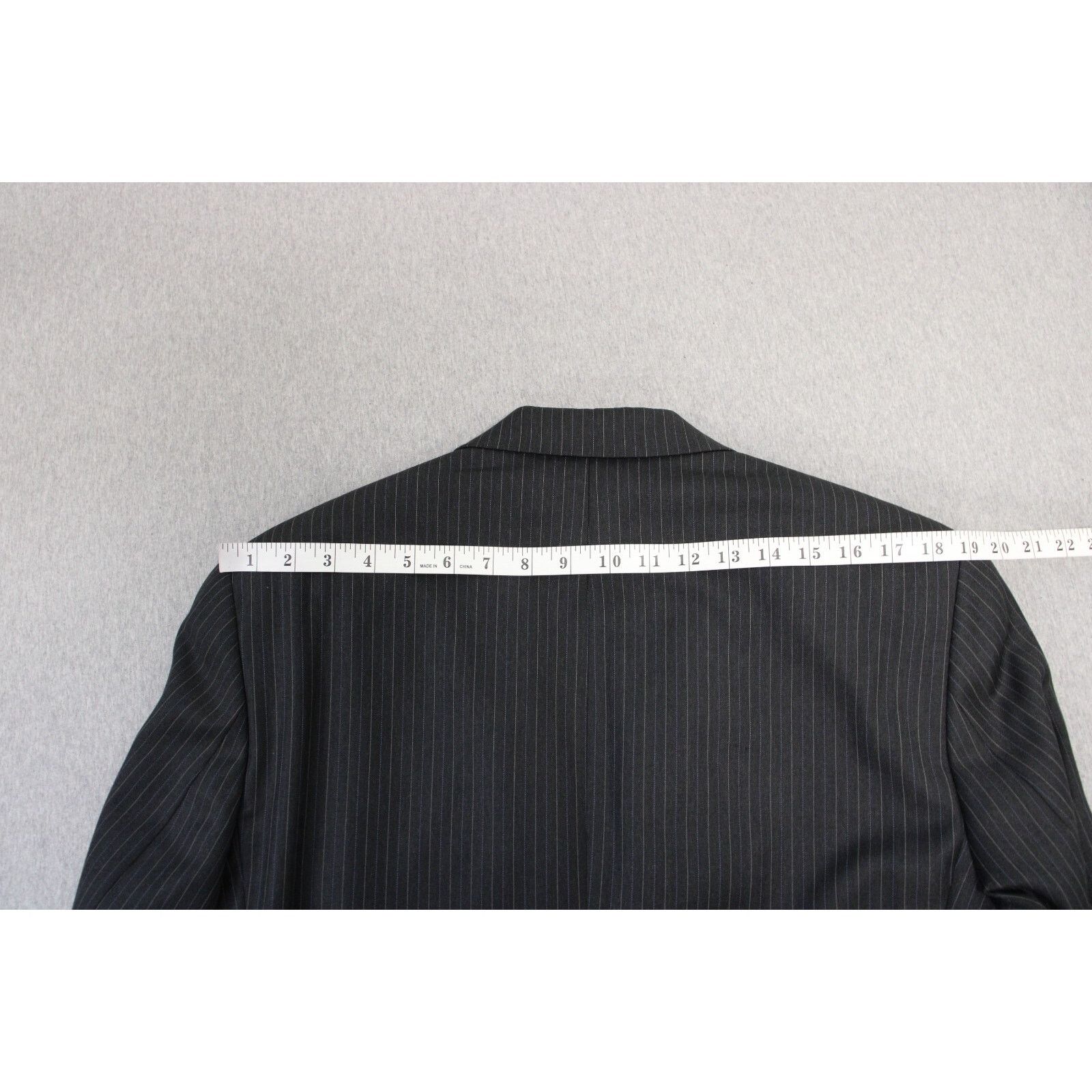 Lauren Ralph Lauren Lauren Ralph Lauren Blazert Men 40R Gray Pinstriped Wool Size 40R - 8 Thumbnail