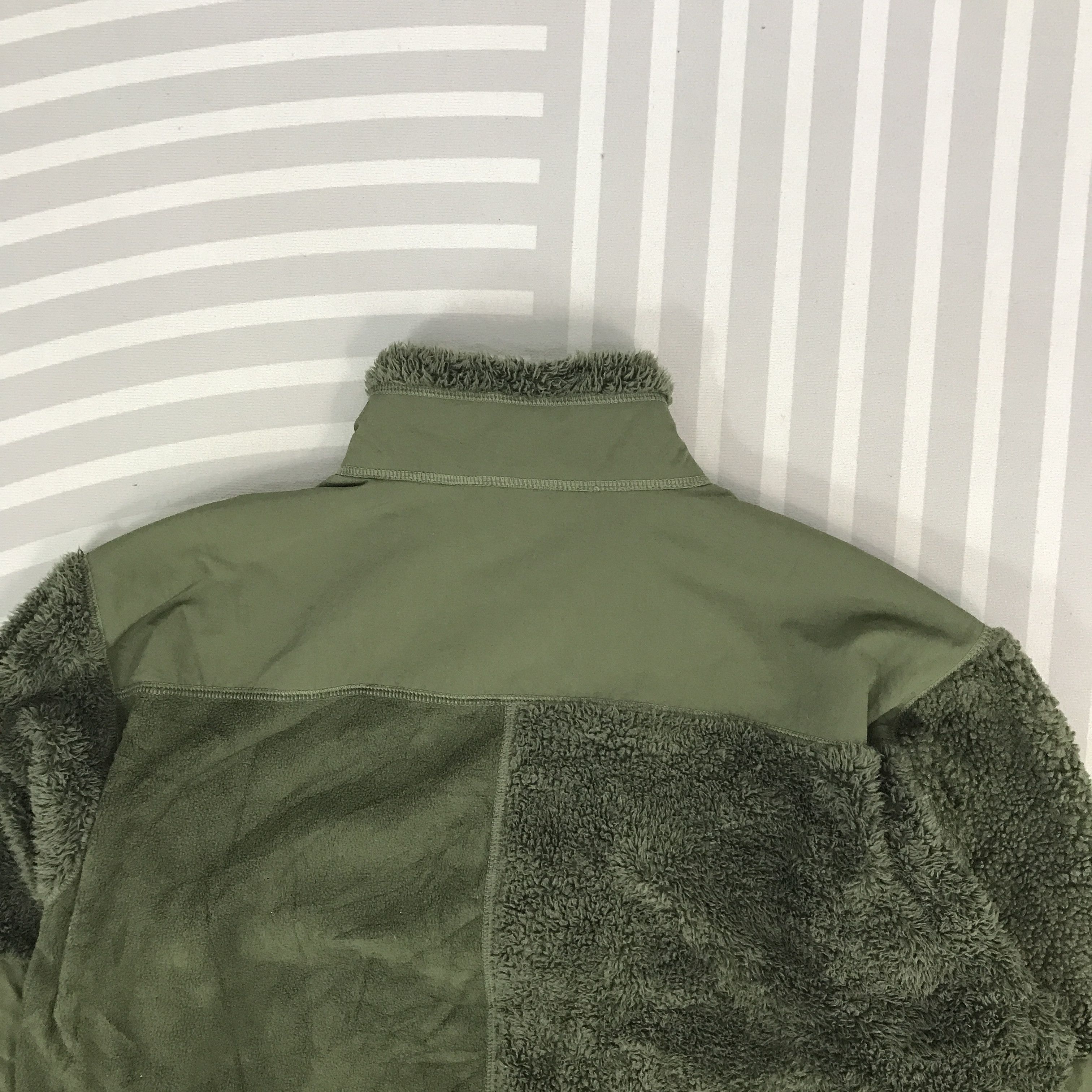Engineered Garments × Japanese Brand × Uniqlo Vintage EngieereGarments x Uniqlo Sherpa fleece Jacket Size US XL / EU 56 / 4 - 5 Thumbnail