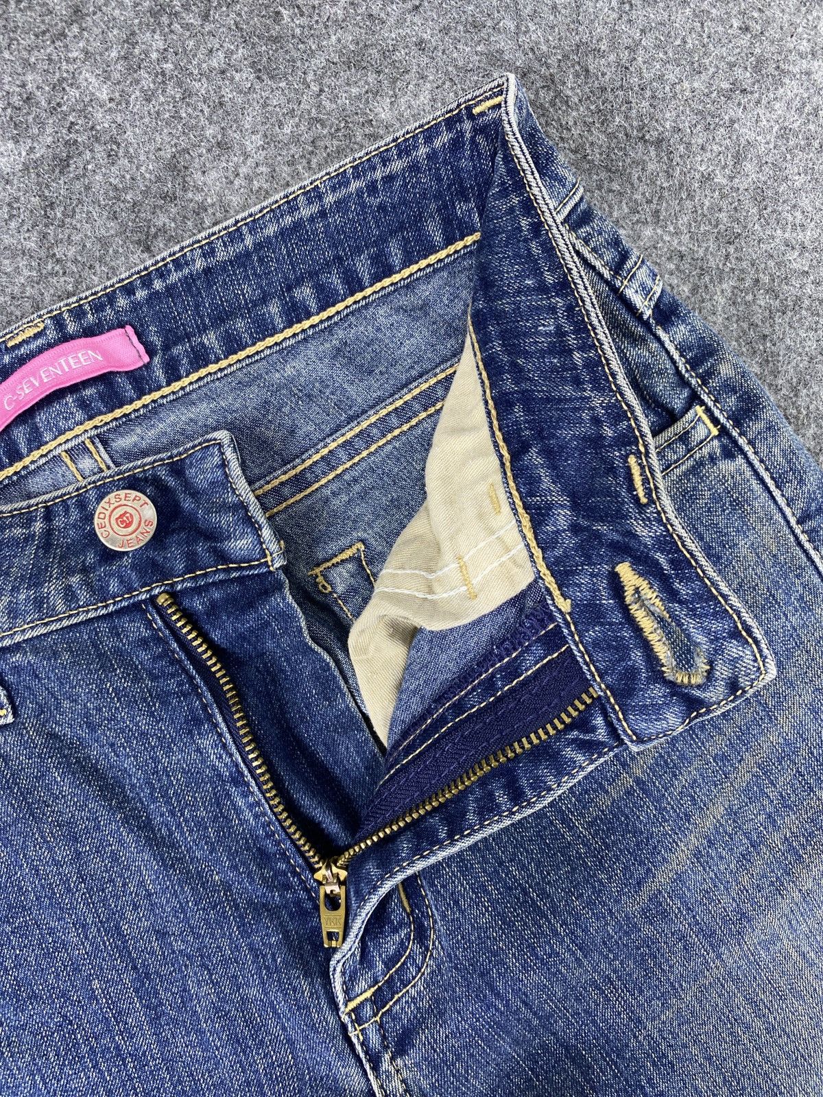Japanese Brand Japanese Brand C-Seventeen Flare Jeans - J1103 Size 25" / US 0 / IT 36 - 7 Thumbnail