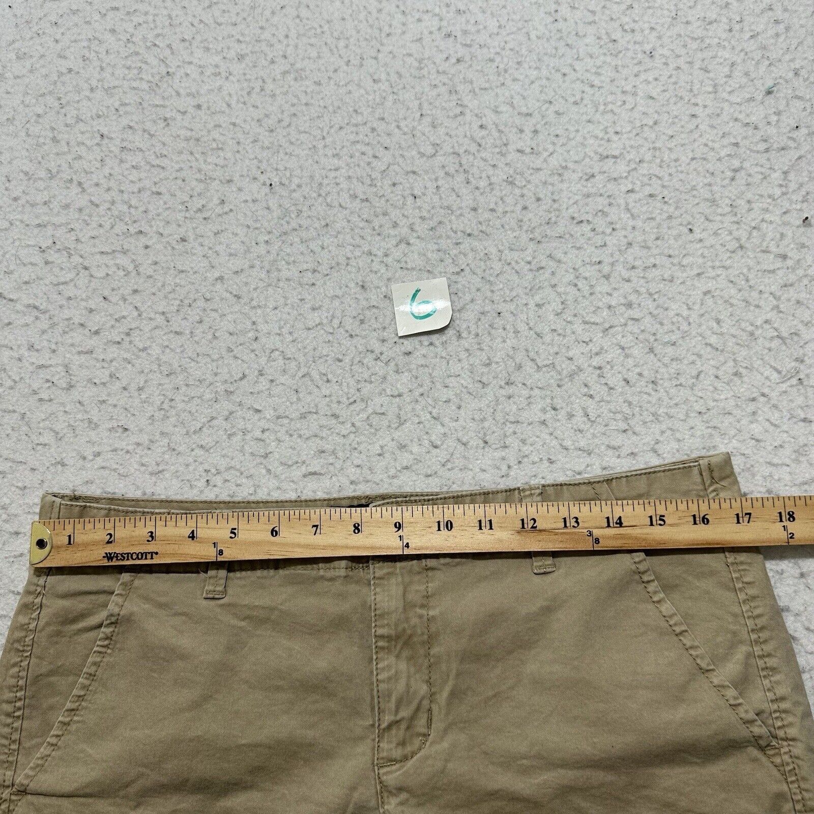 Aeropostale Aeropostale 12 Flat Front Chino Shorts Khaki Brown 3" Inseam Size 34" / US 12 / IT 48 - 8 Thumbnail