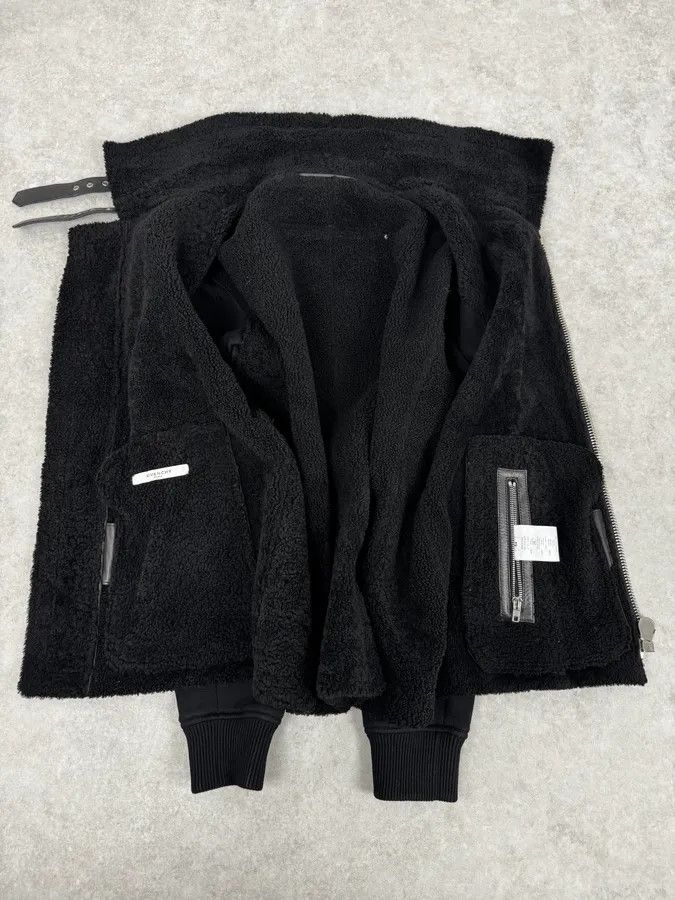 Givenchy AW2015 Givenchy Black Shearling Collar Leather Jacket by Riccardo Tisci Size US L / EU 52-54 / 3 - 8 Thumbnail