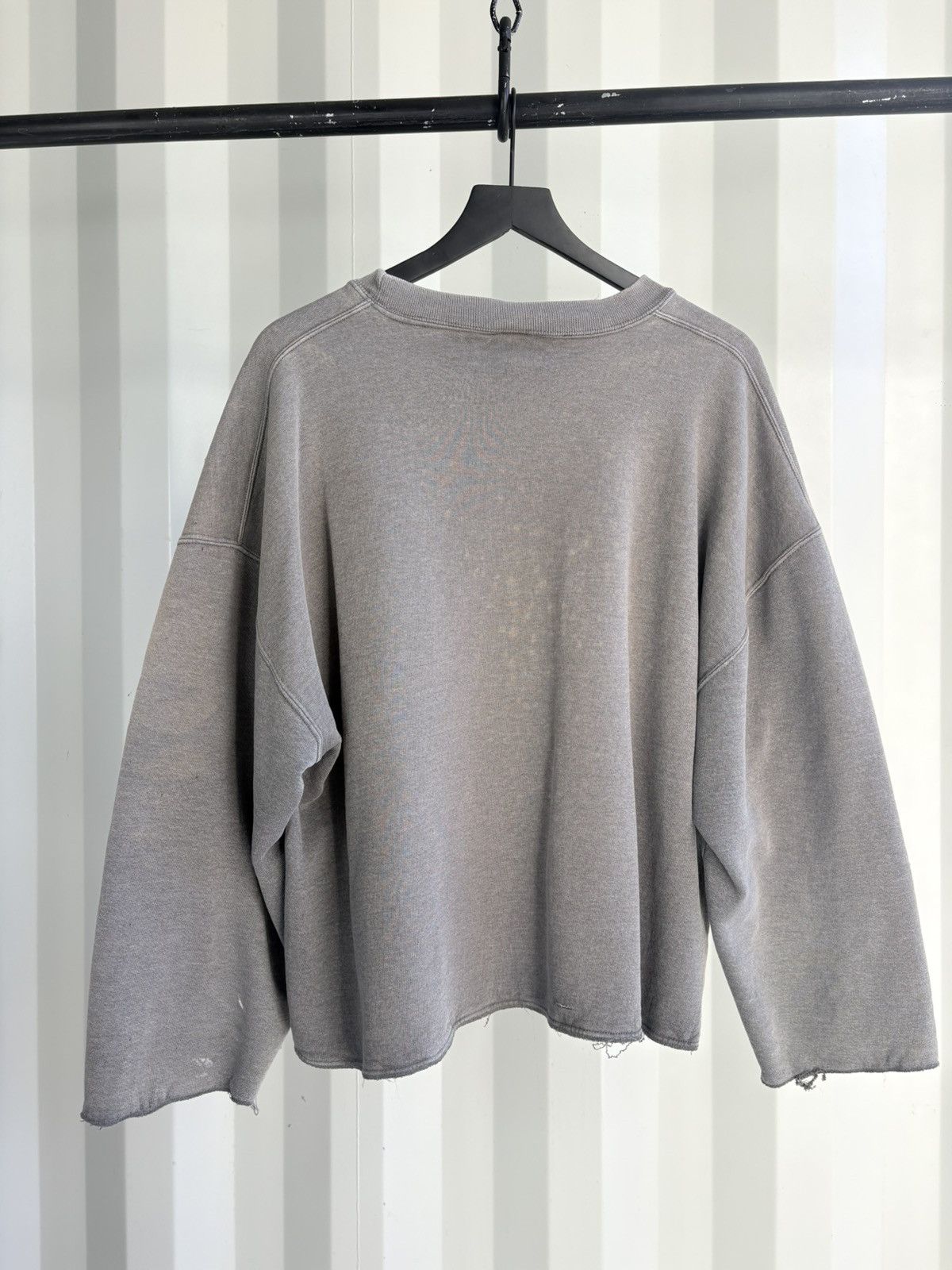 Vintage Thrashed Distressed Sun Faded Sweatshirt Cutoff Grunge Size US XL / EU 56 / 4 - 3 Thumbnail