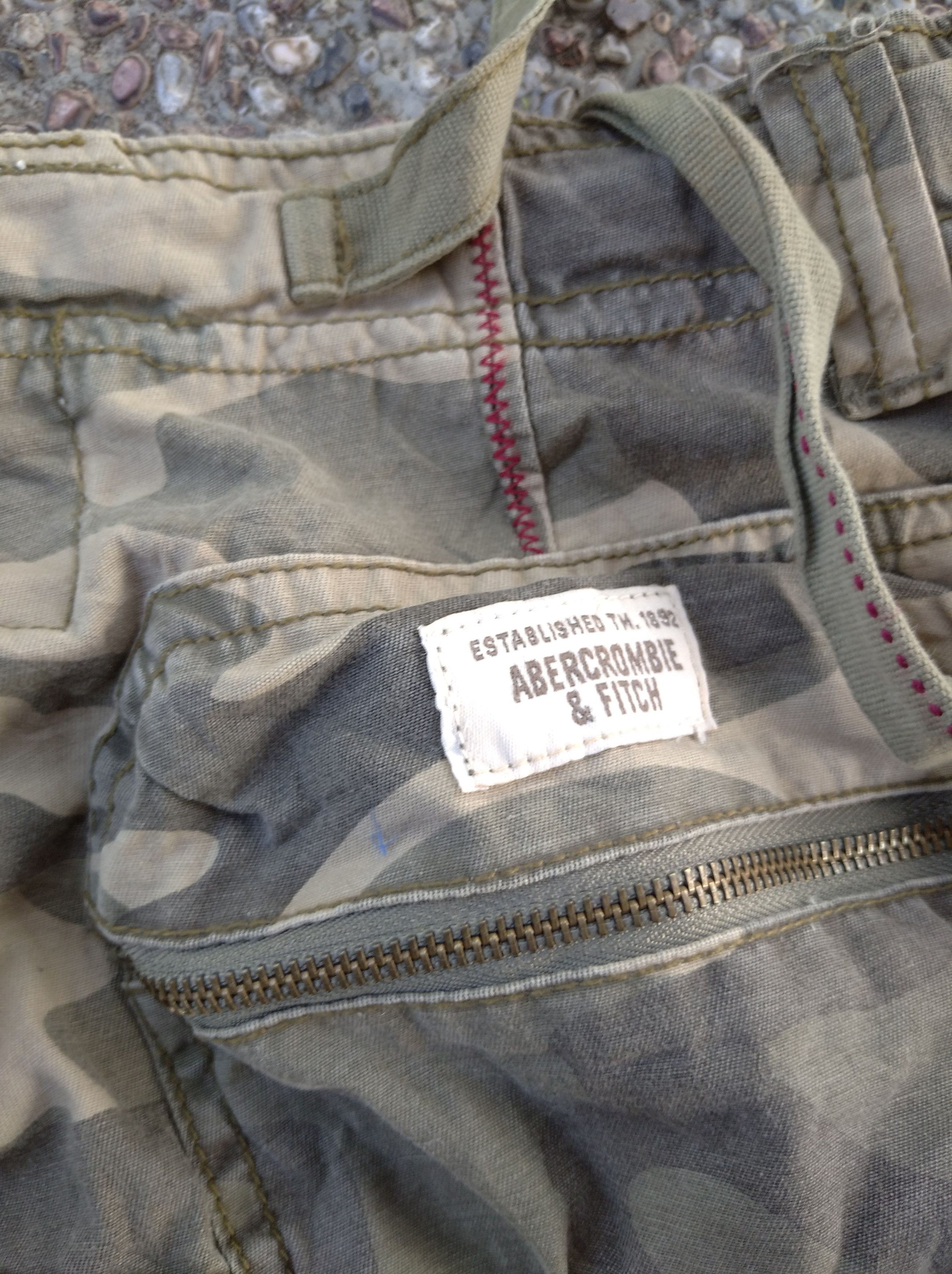 Abercrombie & Fitch Abercrombie & Fitch Paratrooper Military Camo Pants Means. Size US 29 - 5 Thumbnail